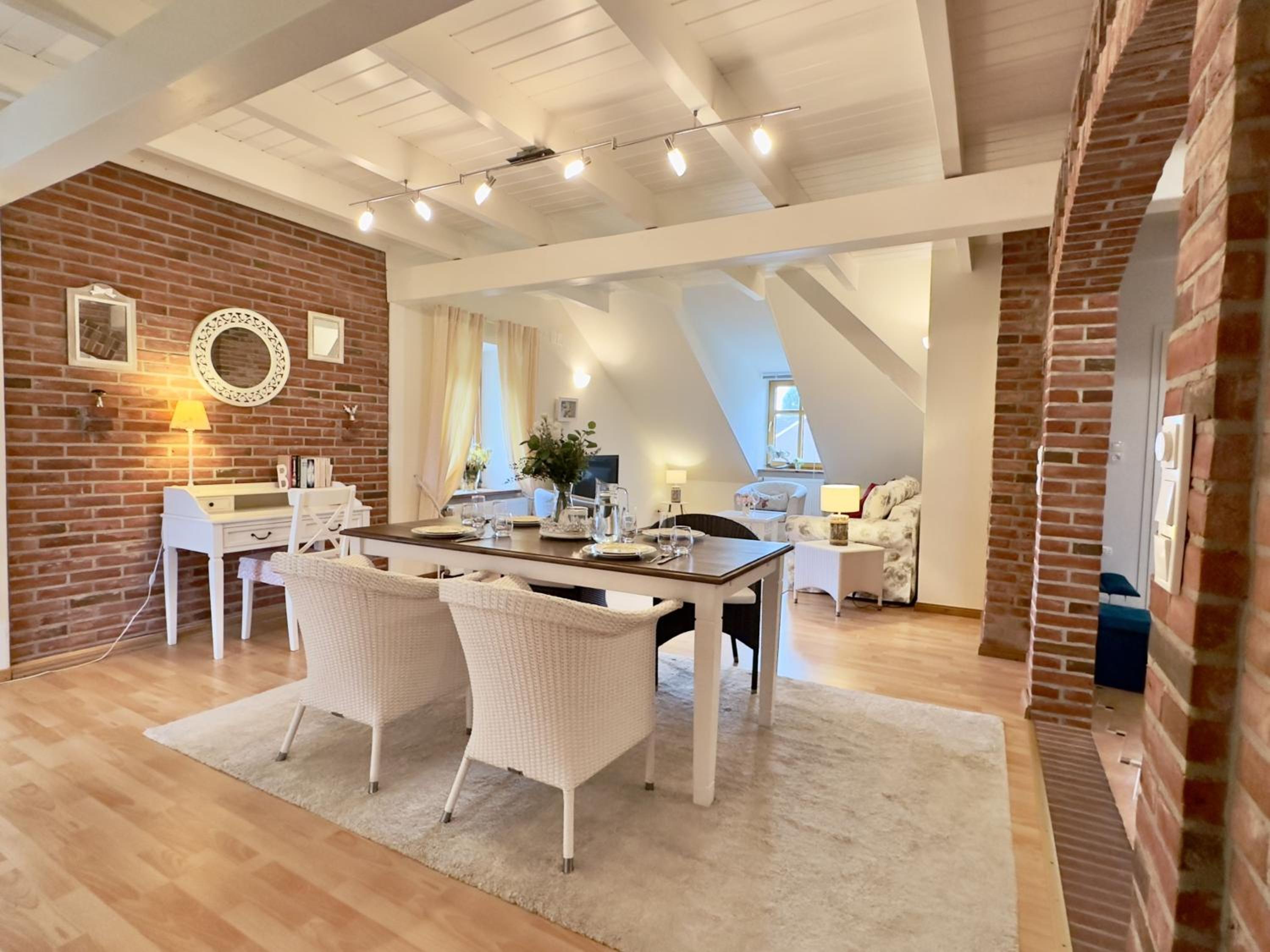 Apartment with Terrace photo 2