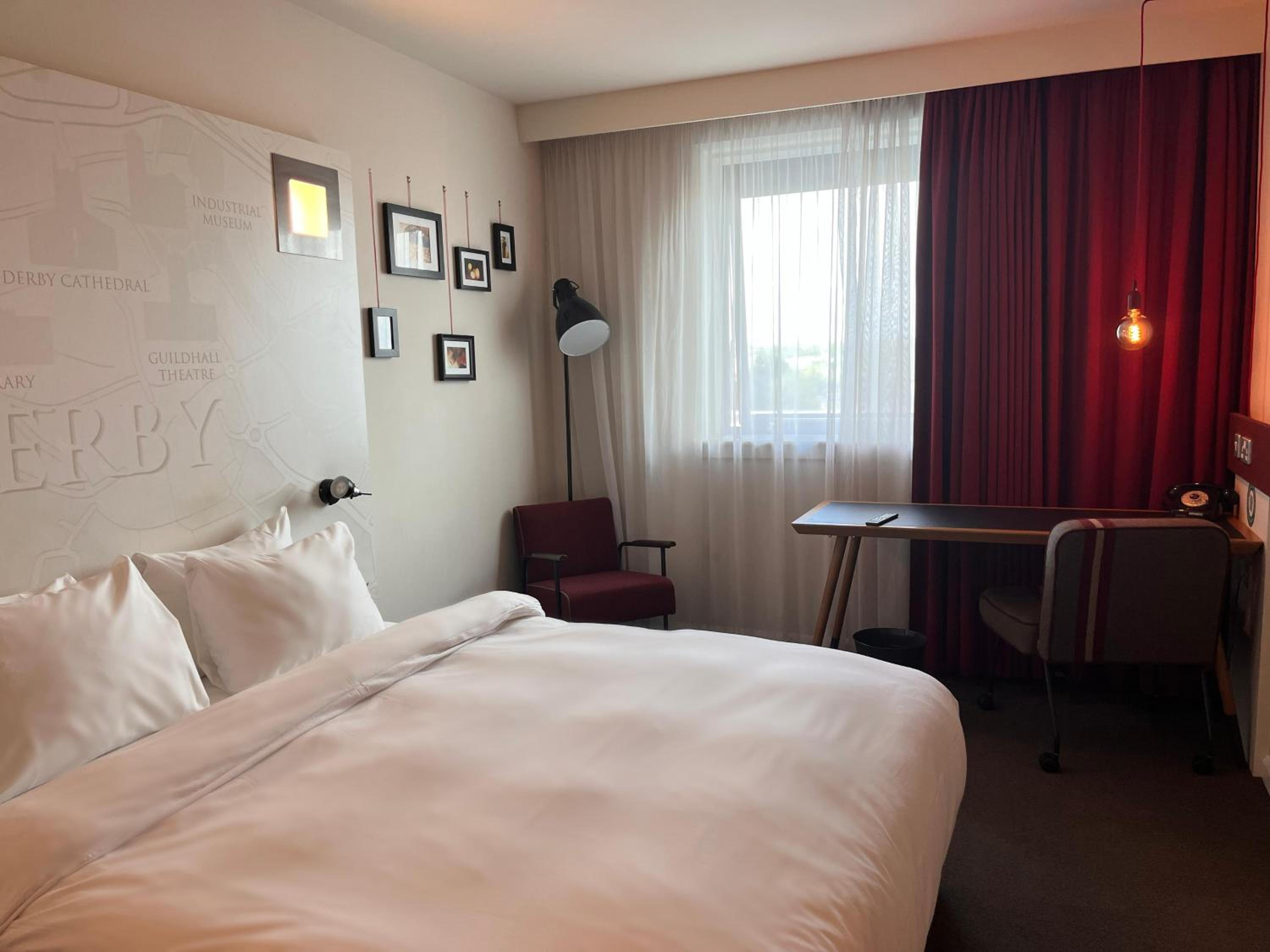 Double Room - Photo 7