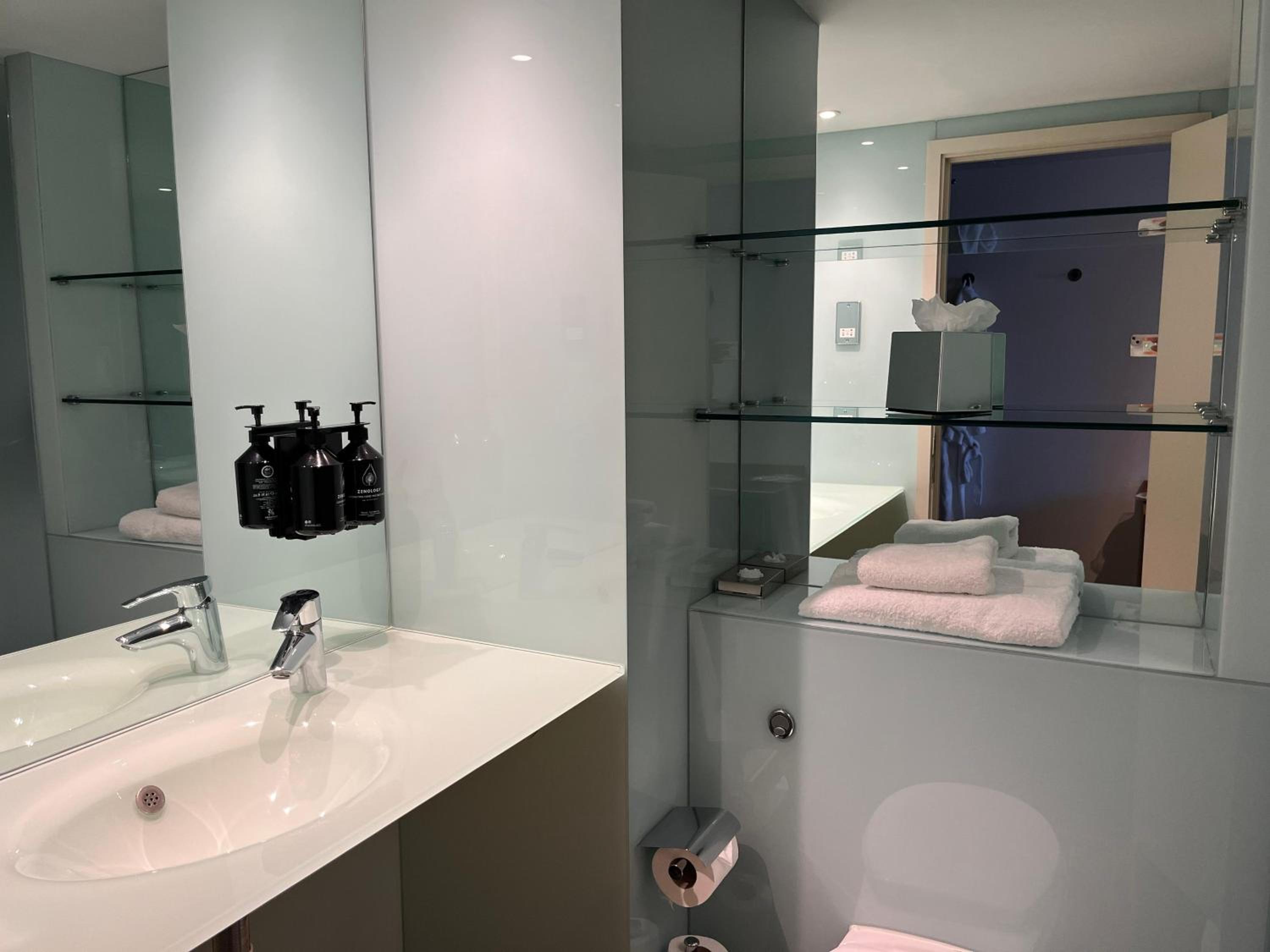 Double Room - Photo 20