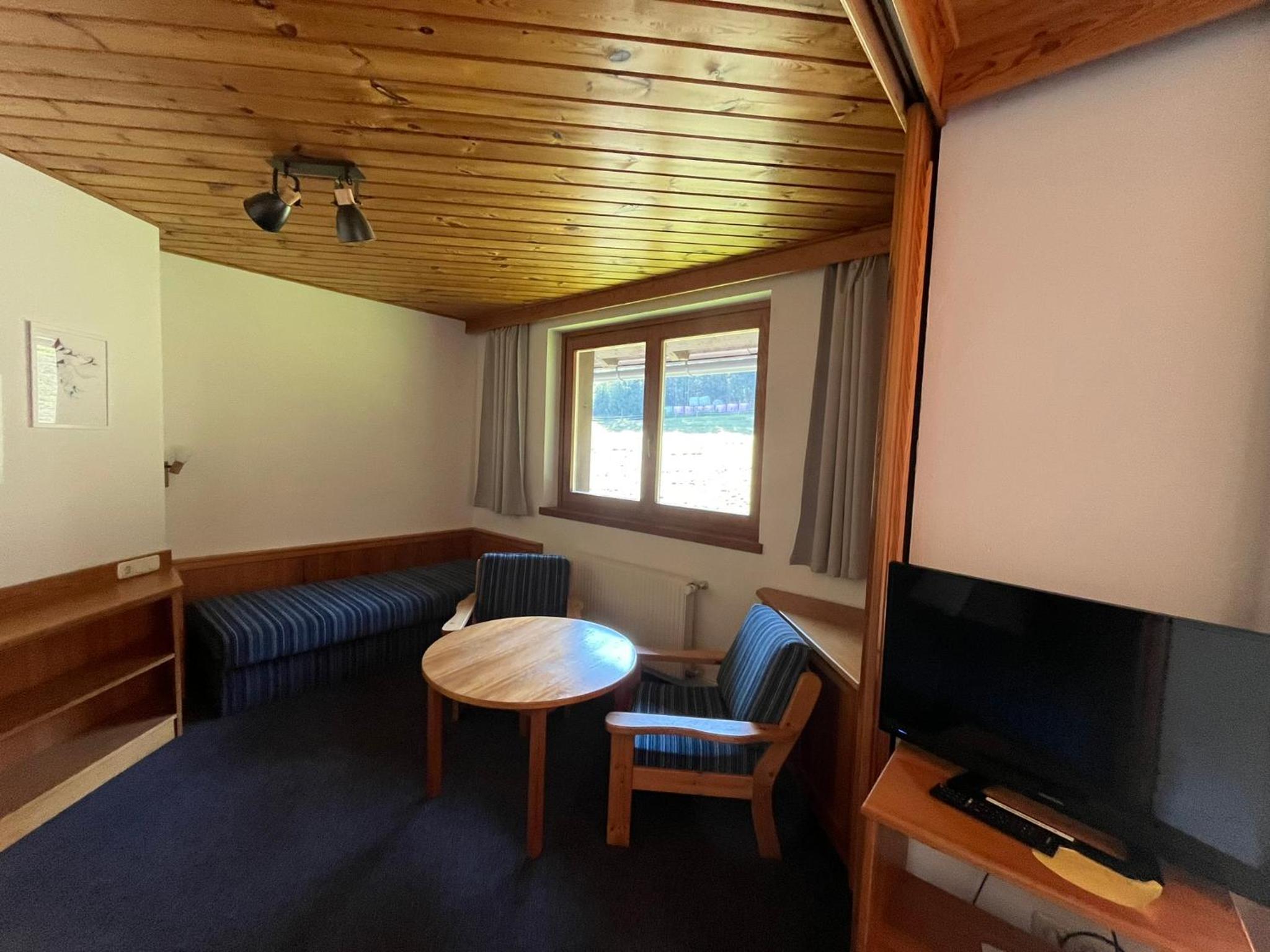 Two-Bedroom Apartment with Mountain View photo 1