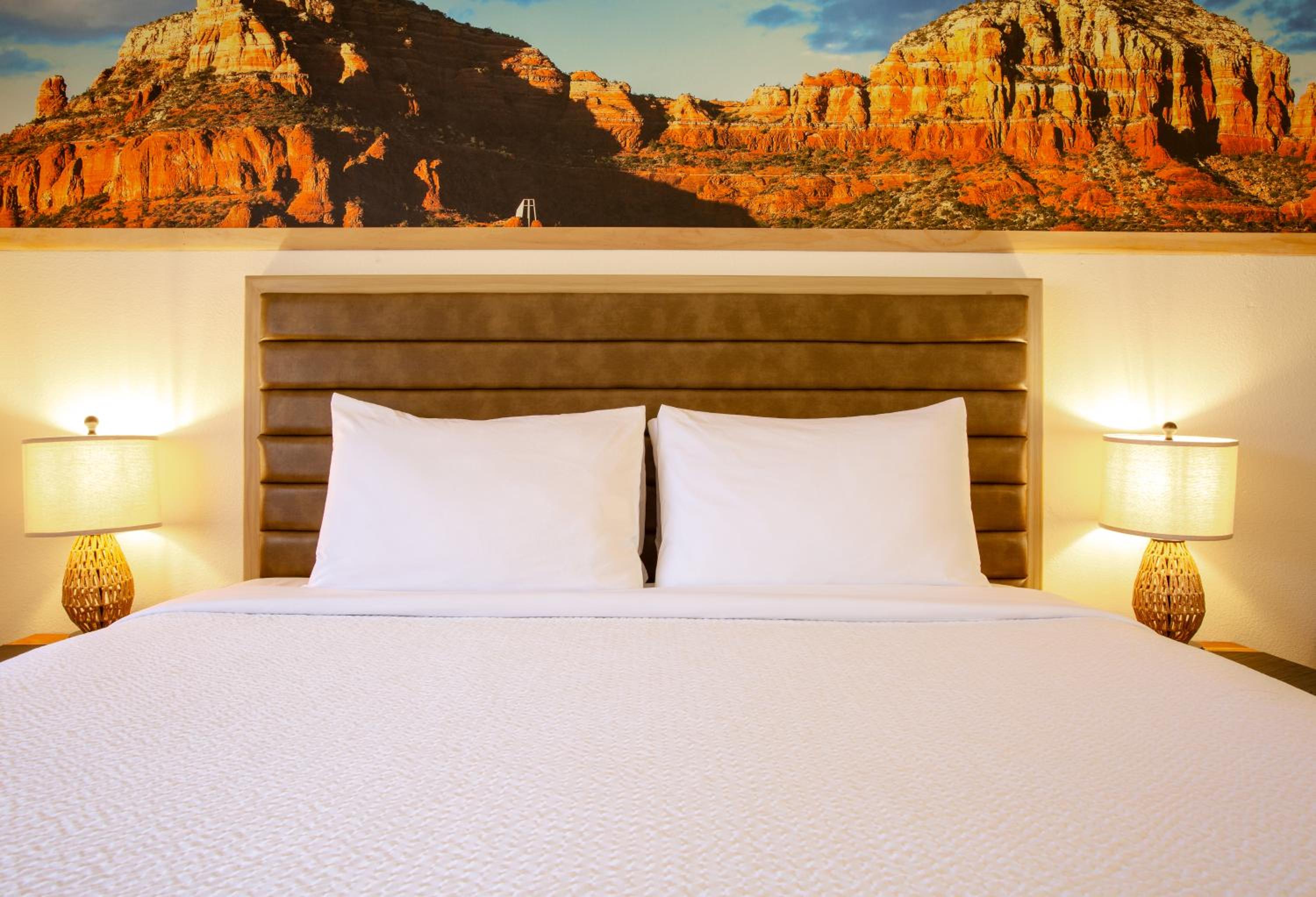 King Room with Mountain View - Photo 1