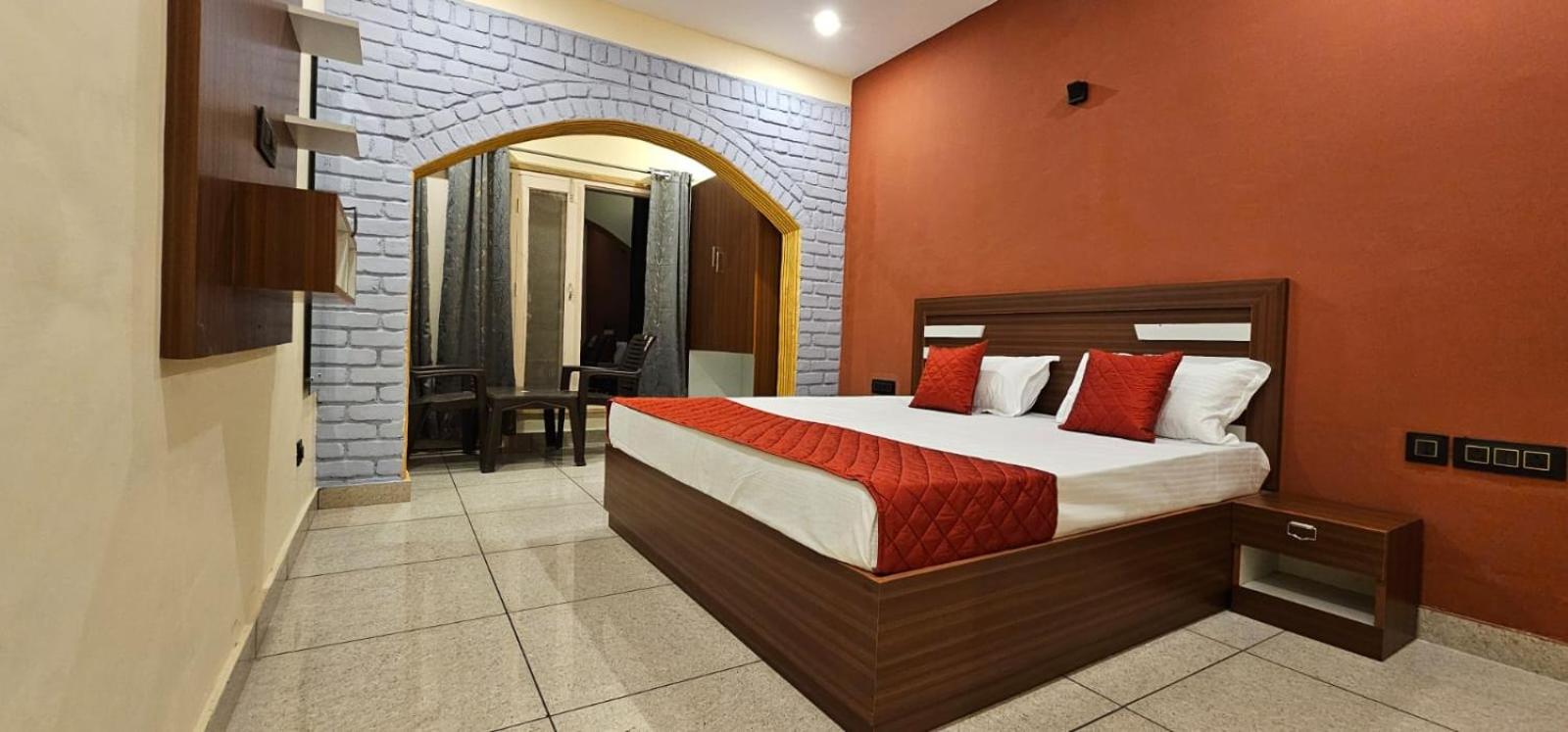 King Room with Mountain View - Photo 5