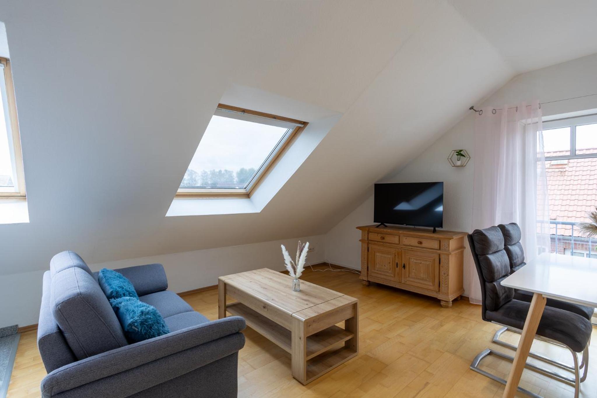 One-Bedroom Apartment with View photo 2