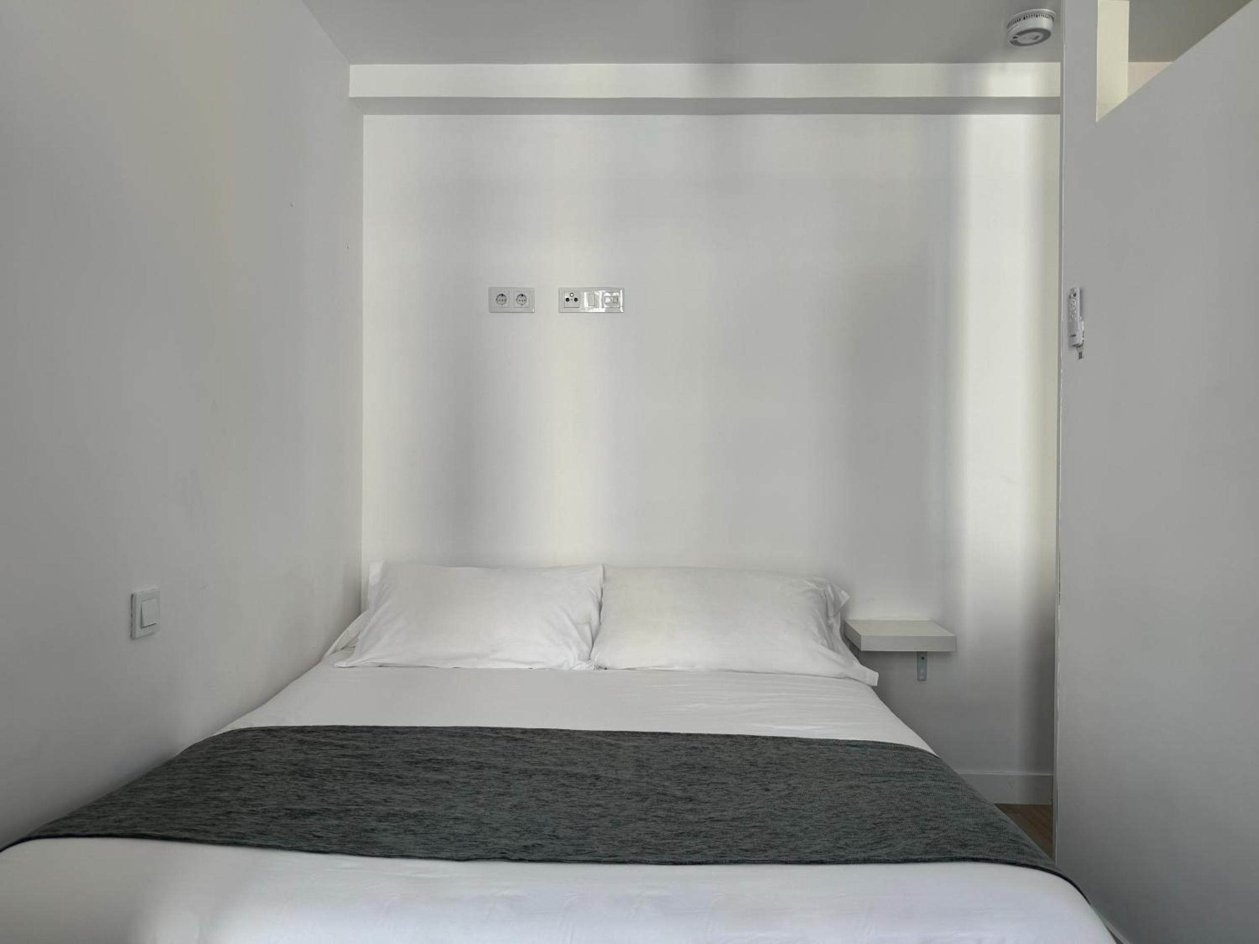 Apartamento estudio con Balcón XI.