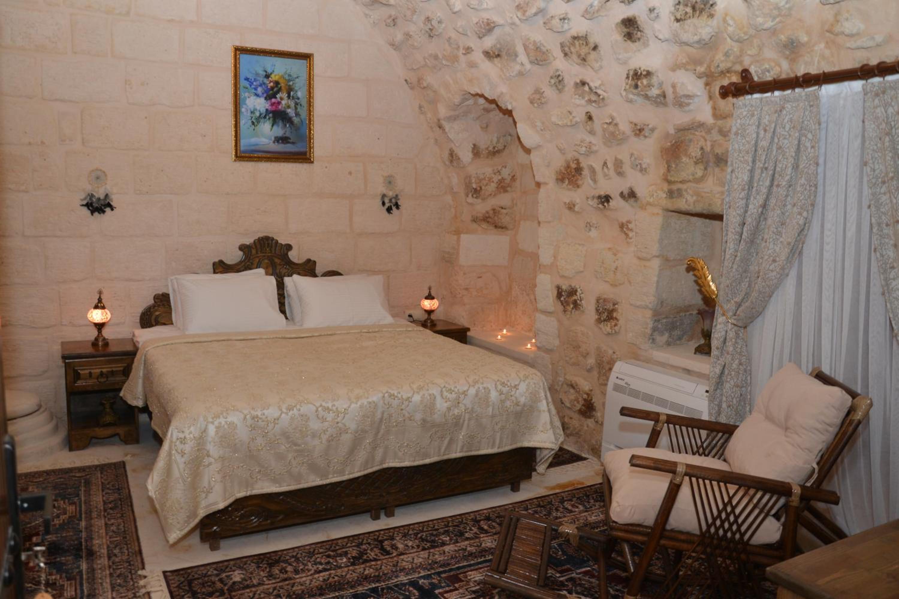 Deluxe Triple Room - Photo 12