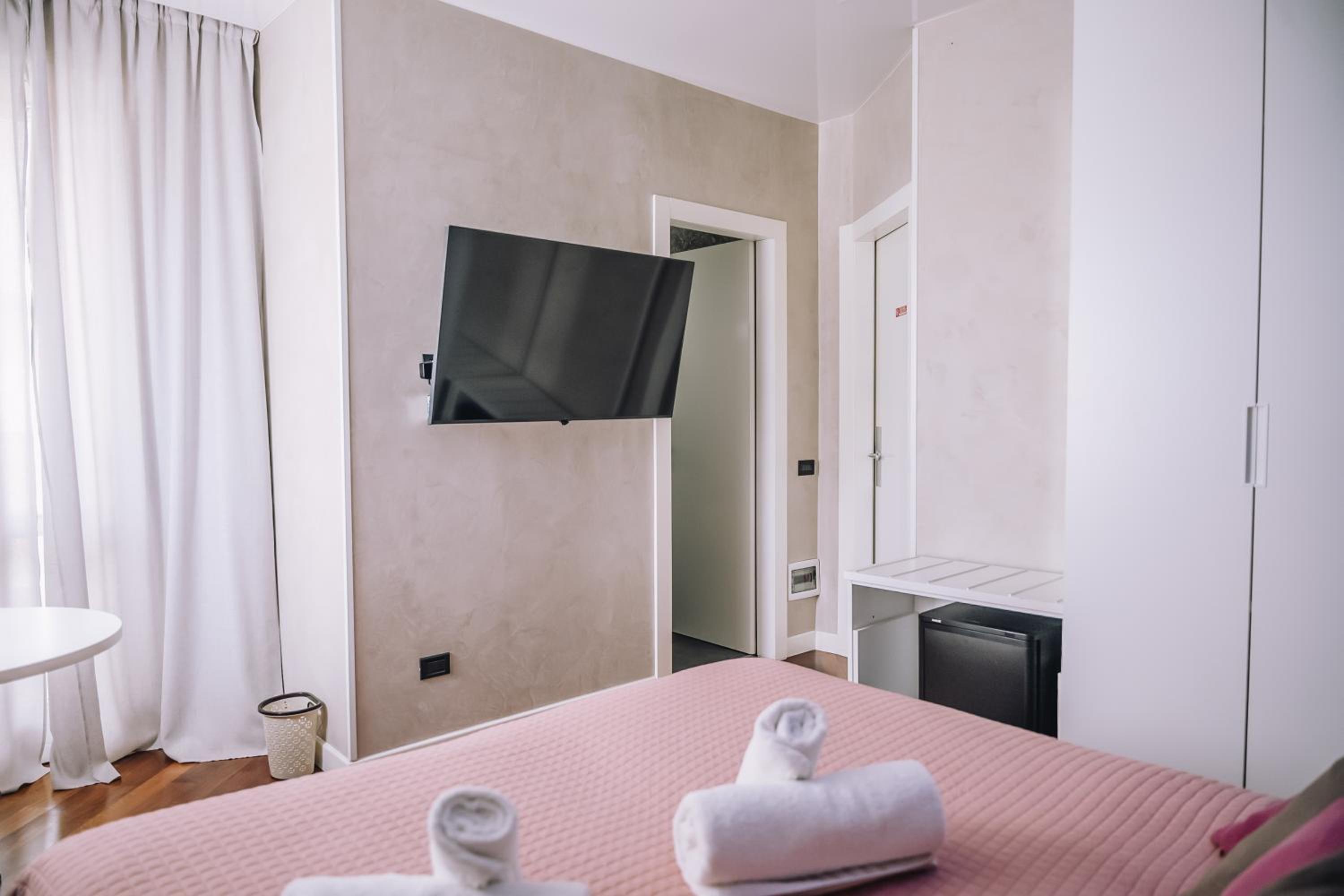 Superior King Room photo 1