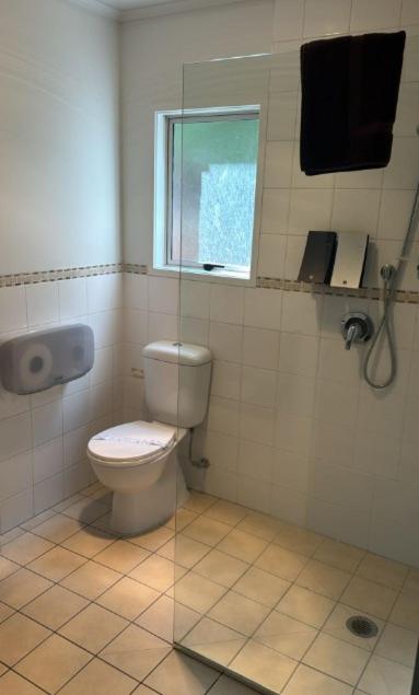 Family Room with Private Bathroom - Photo 3