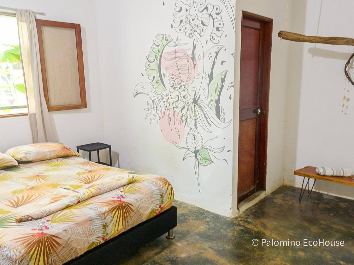 Double Room with Private Bathroom photo 3