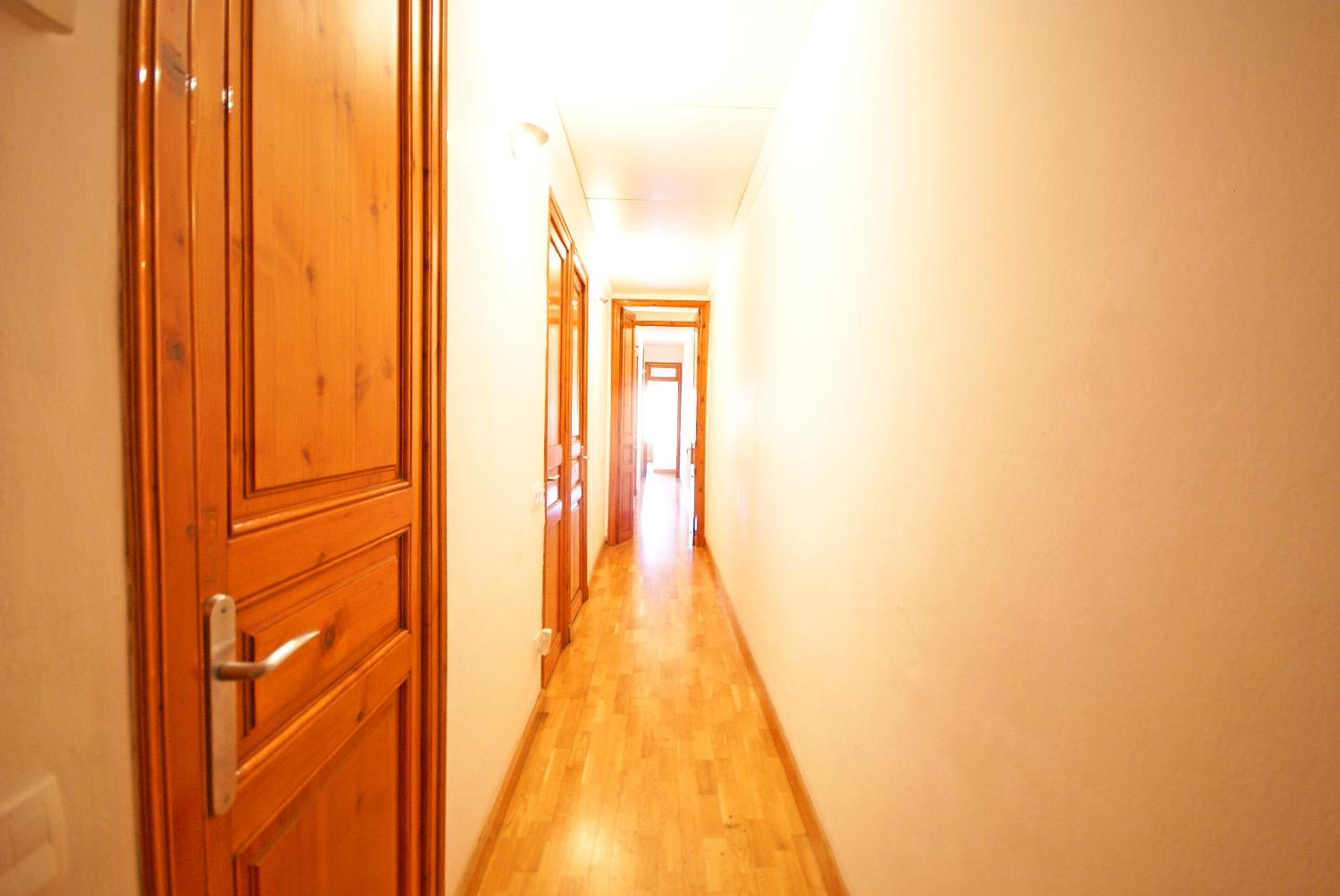 Three-Bedroom Apartment photo 3