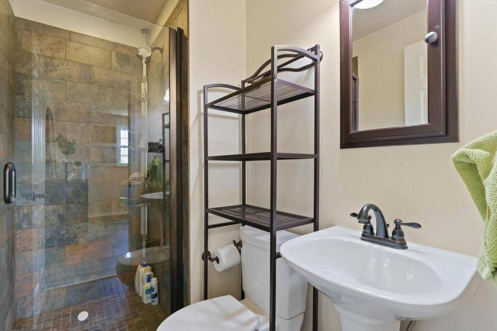 Two-Bedroom Townhouse photo 3