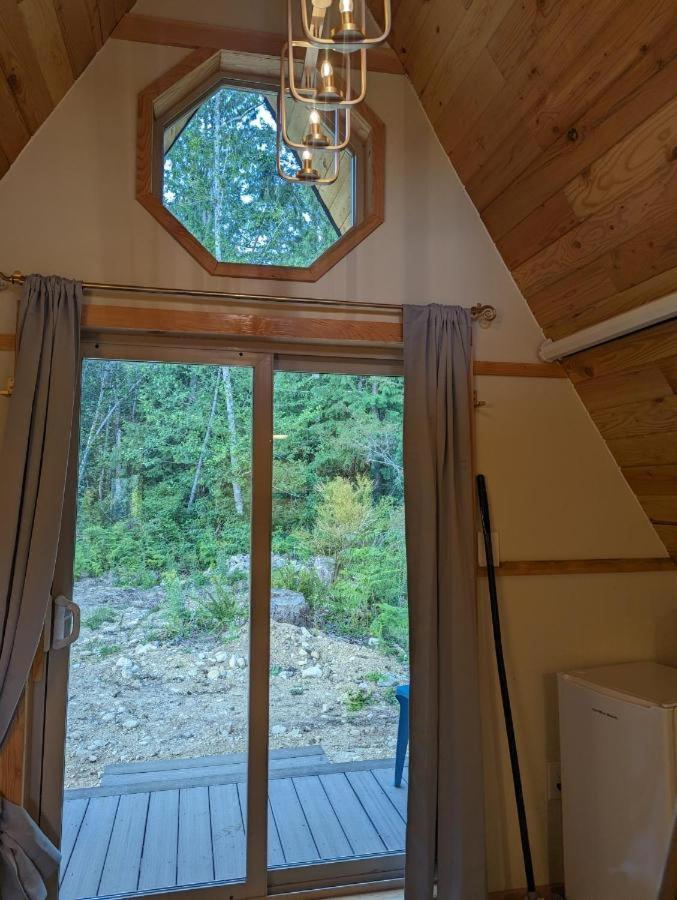 Deluxe King Room photo 2
