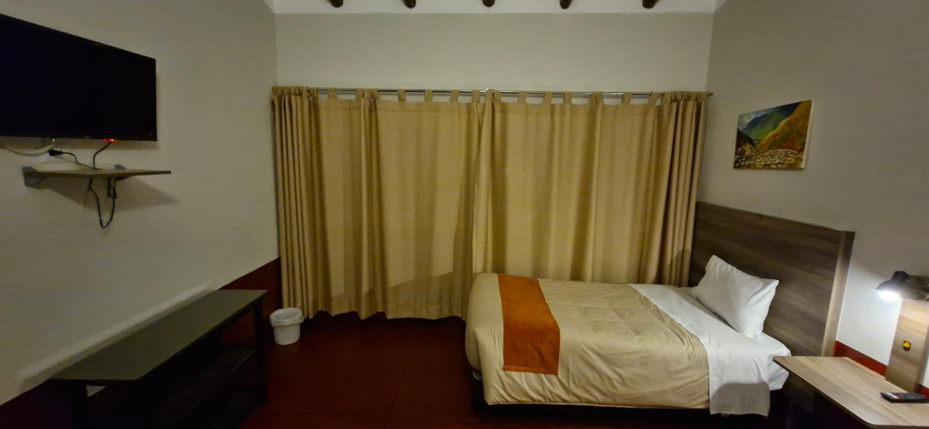 Large Single Room