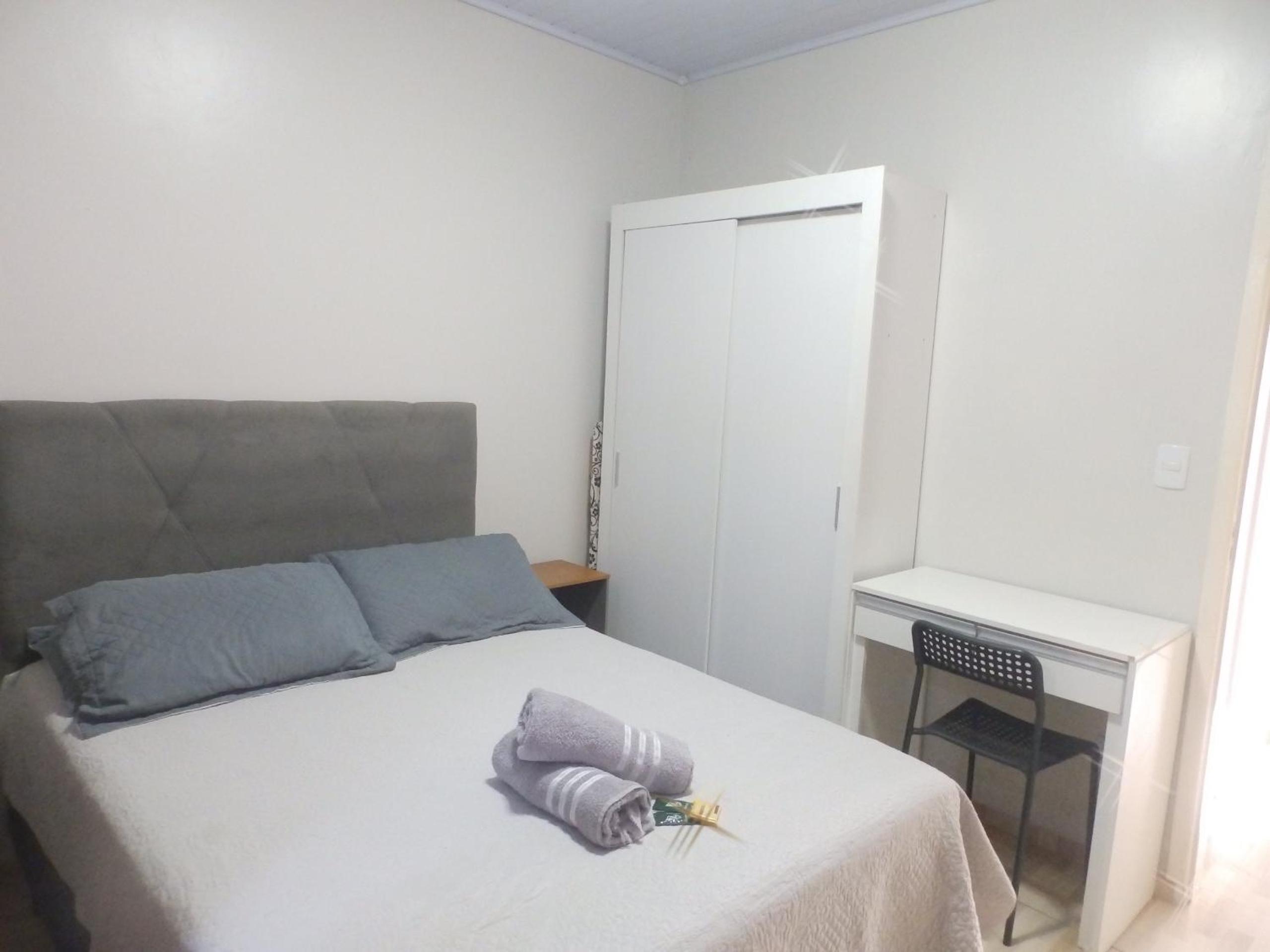 One-Bedroom Apartment photo 3