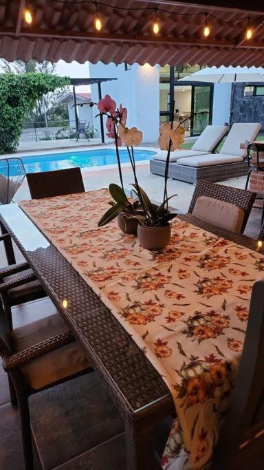 Deluxe King Suite photo 3