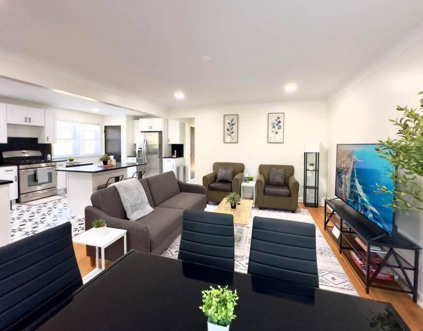 Apartment photo 1