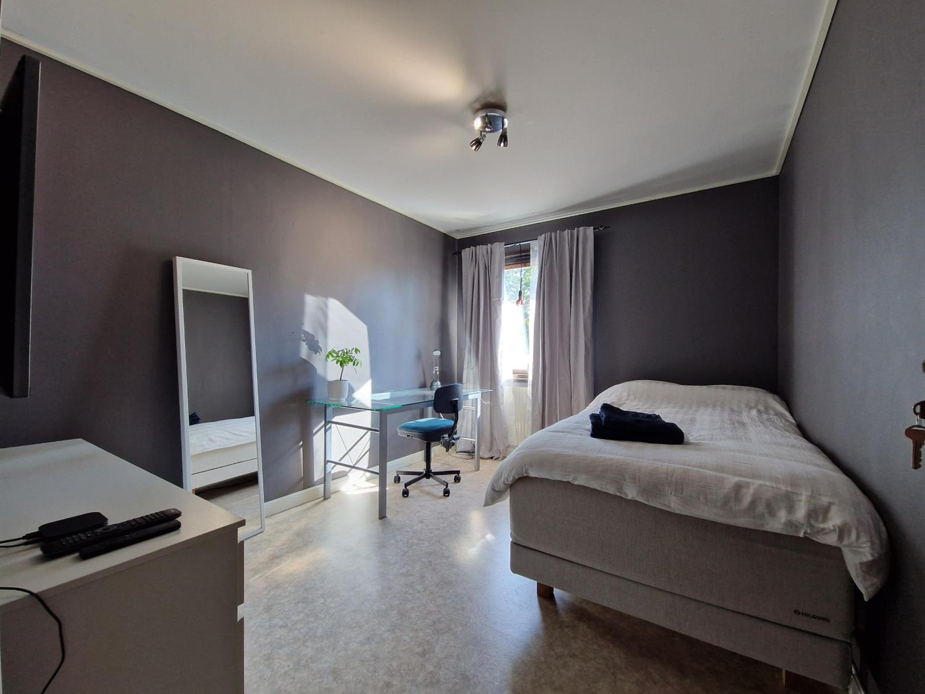 Single Room photo 1