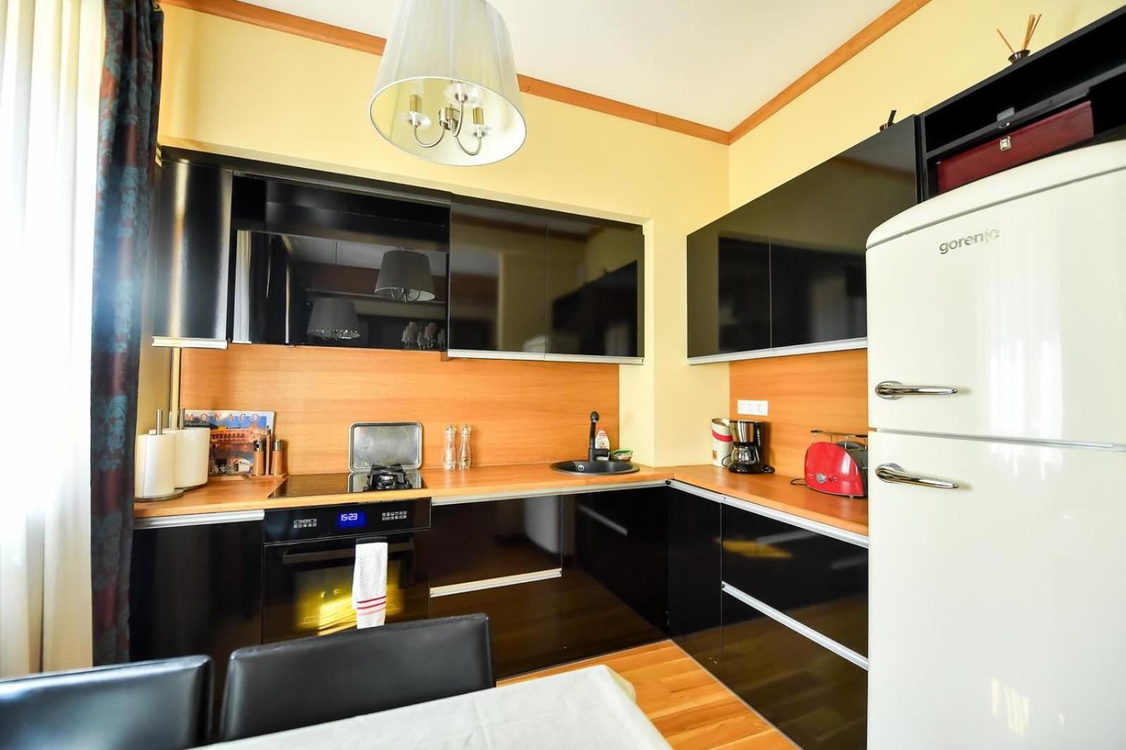 Apartment - Photo 14