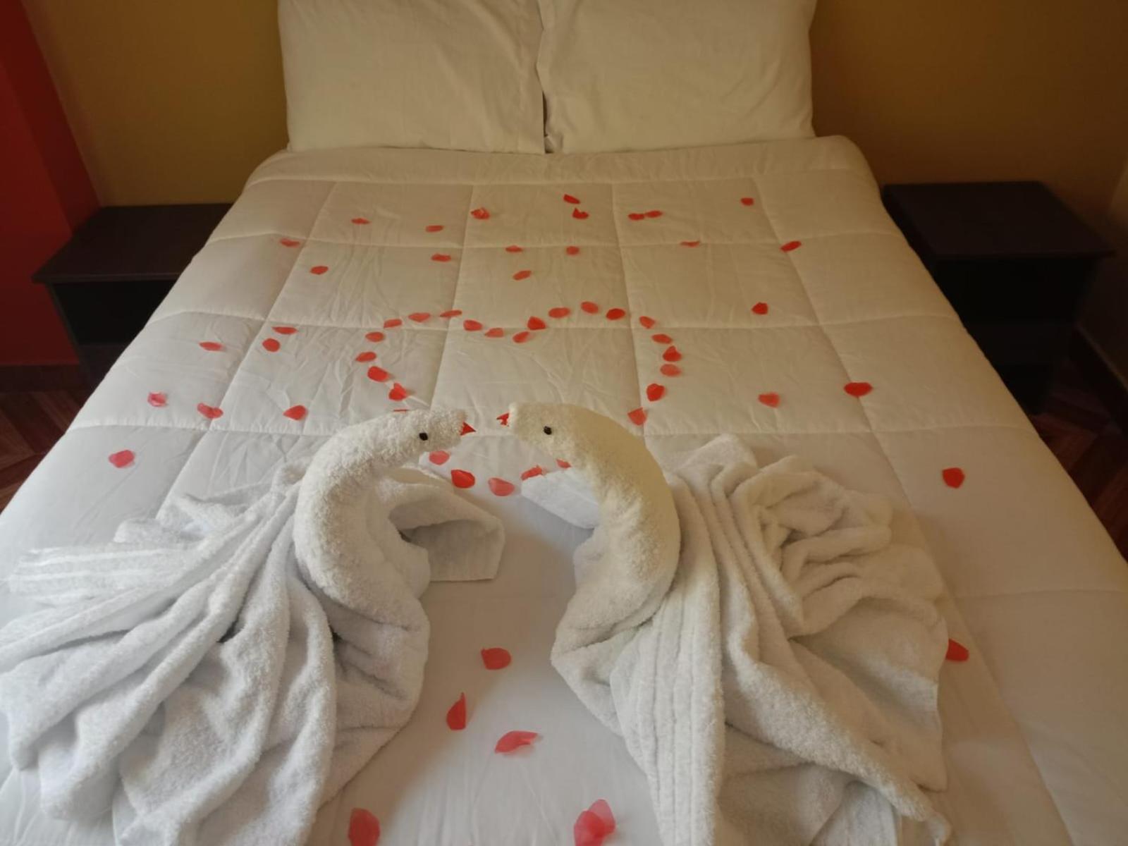 Double Room With Private Bathroom photo 1