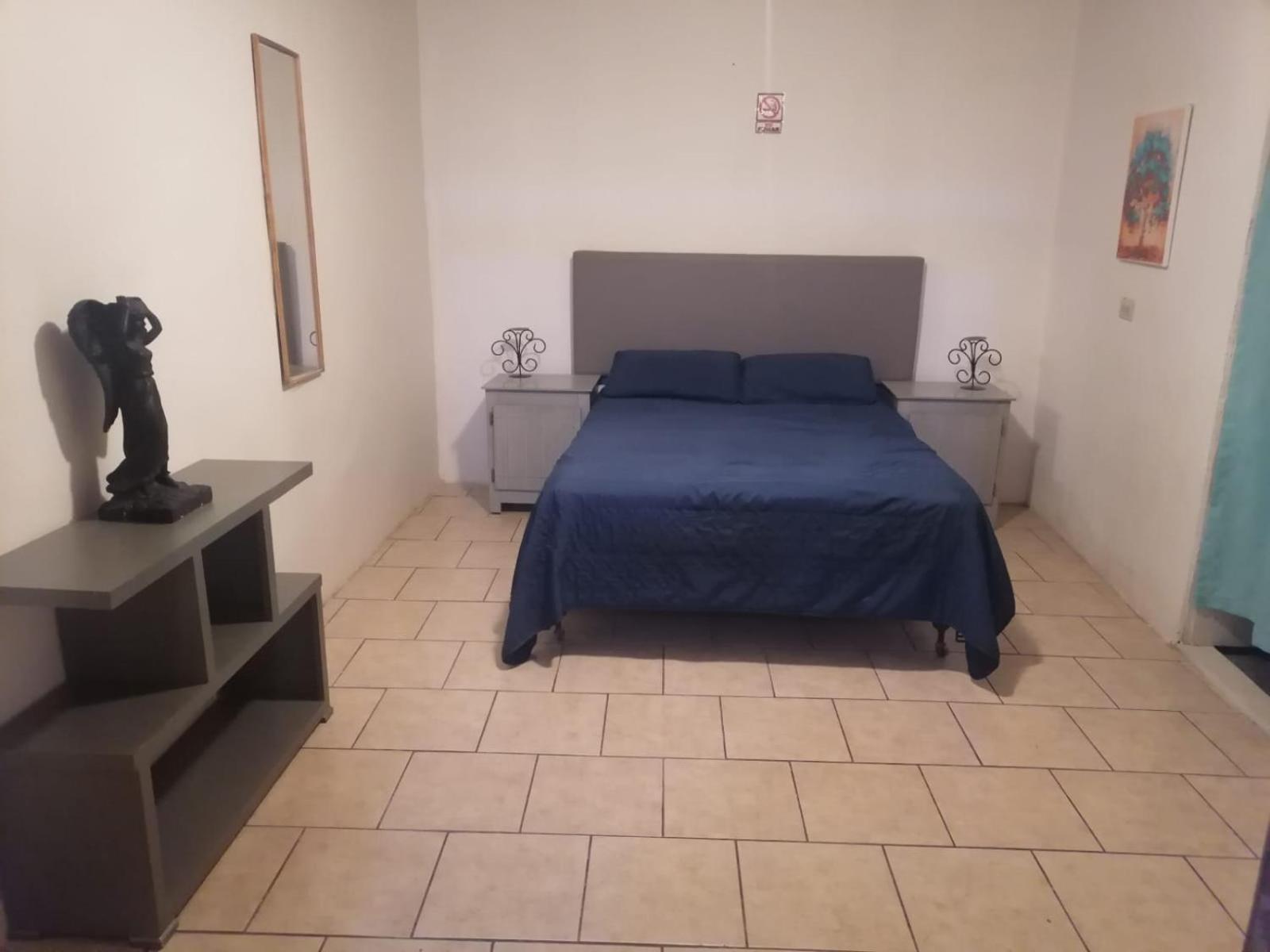Three-Bedroom House photo 2