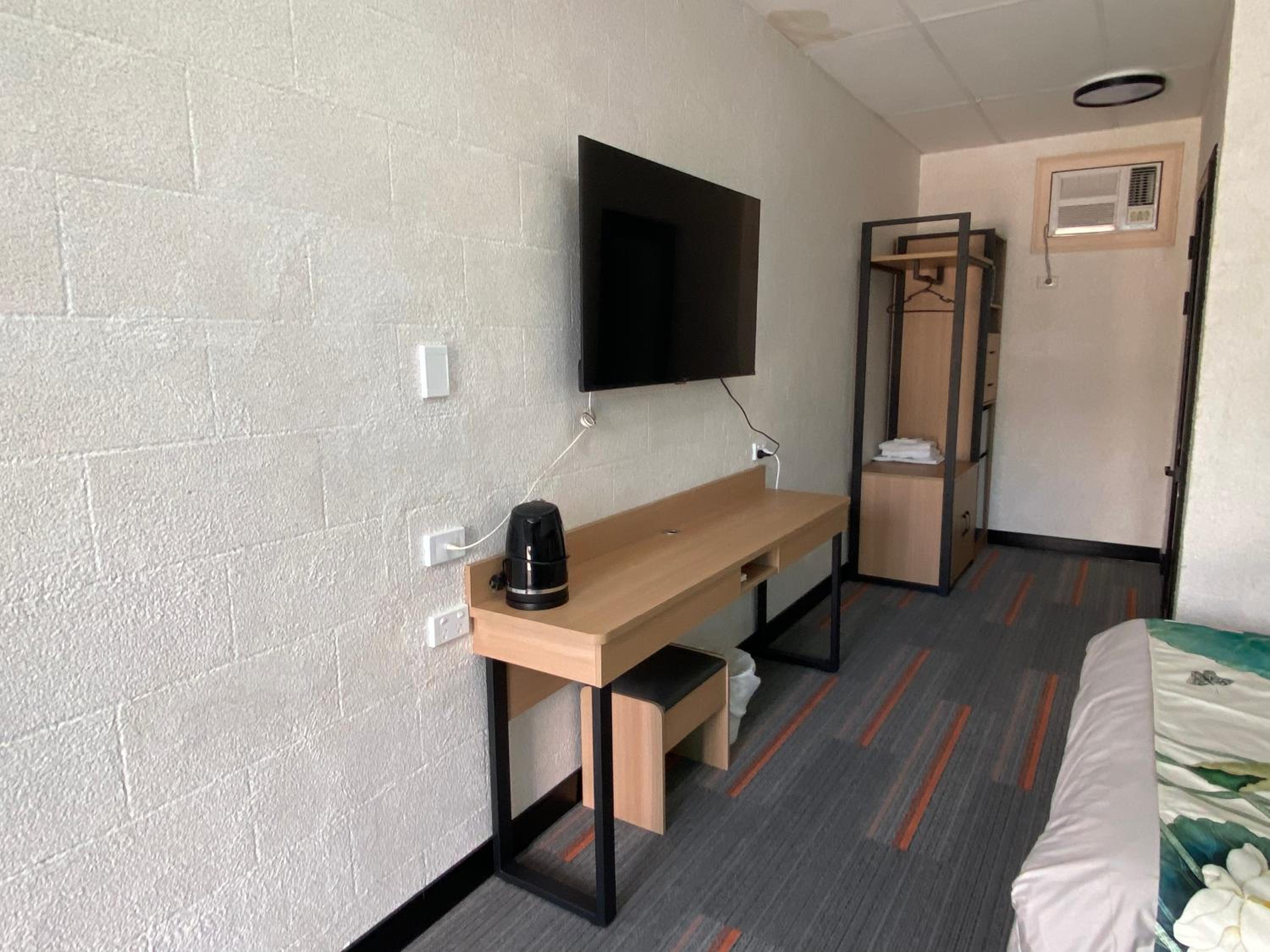 Standard Twin Room photo 3