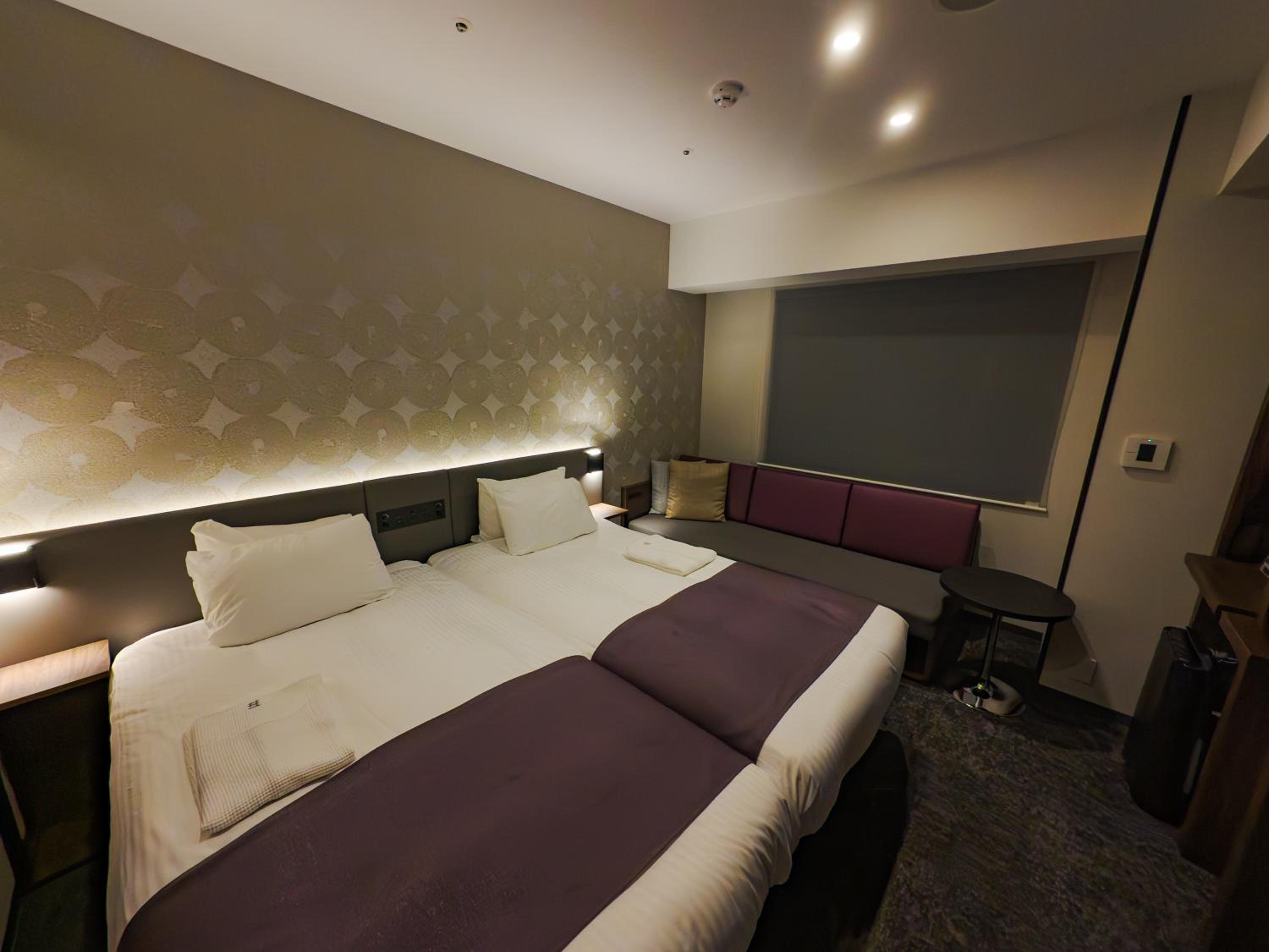 Hollywood Twin Room A