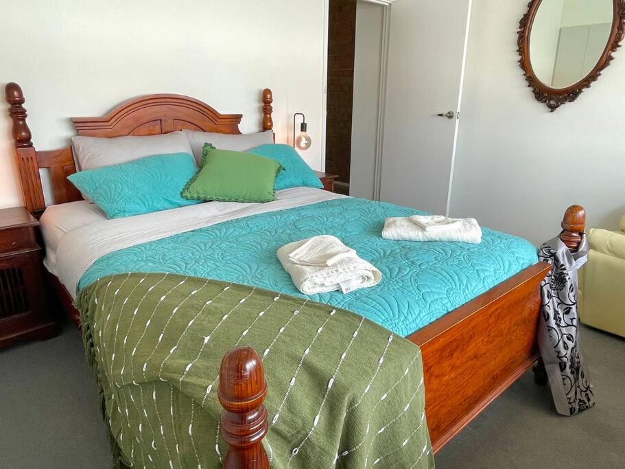 Three-Bedroom Apartment photo 1
