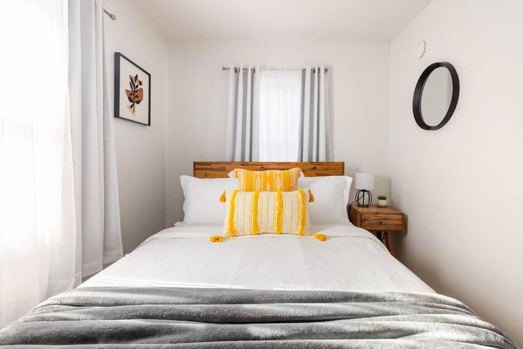 Two-Bedroom House photo 1