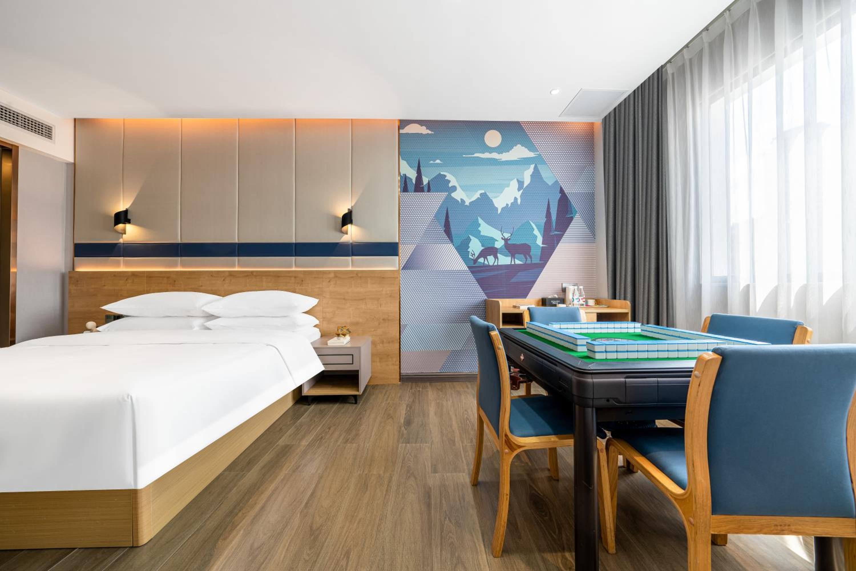 Deluxe King Room photo 3