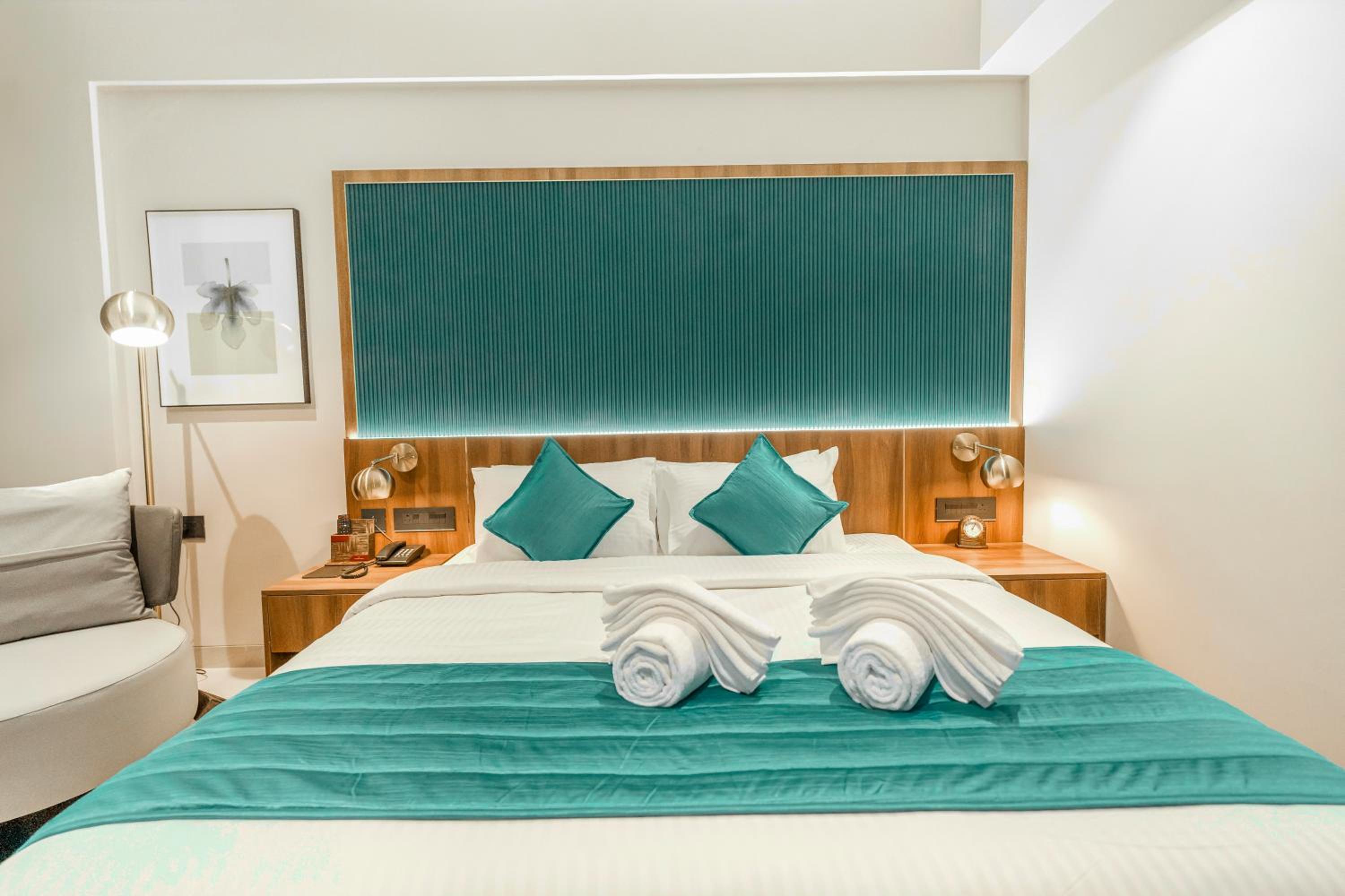 Deluxe Room - Photo 1