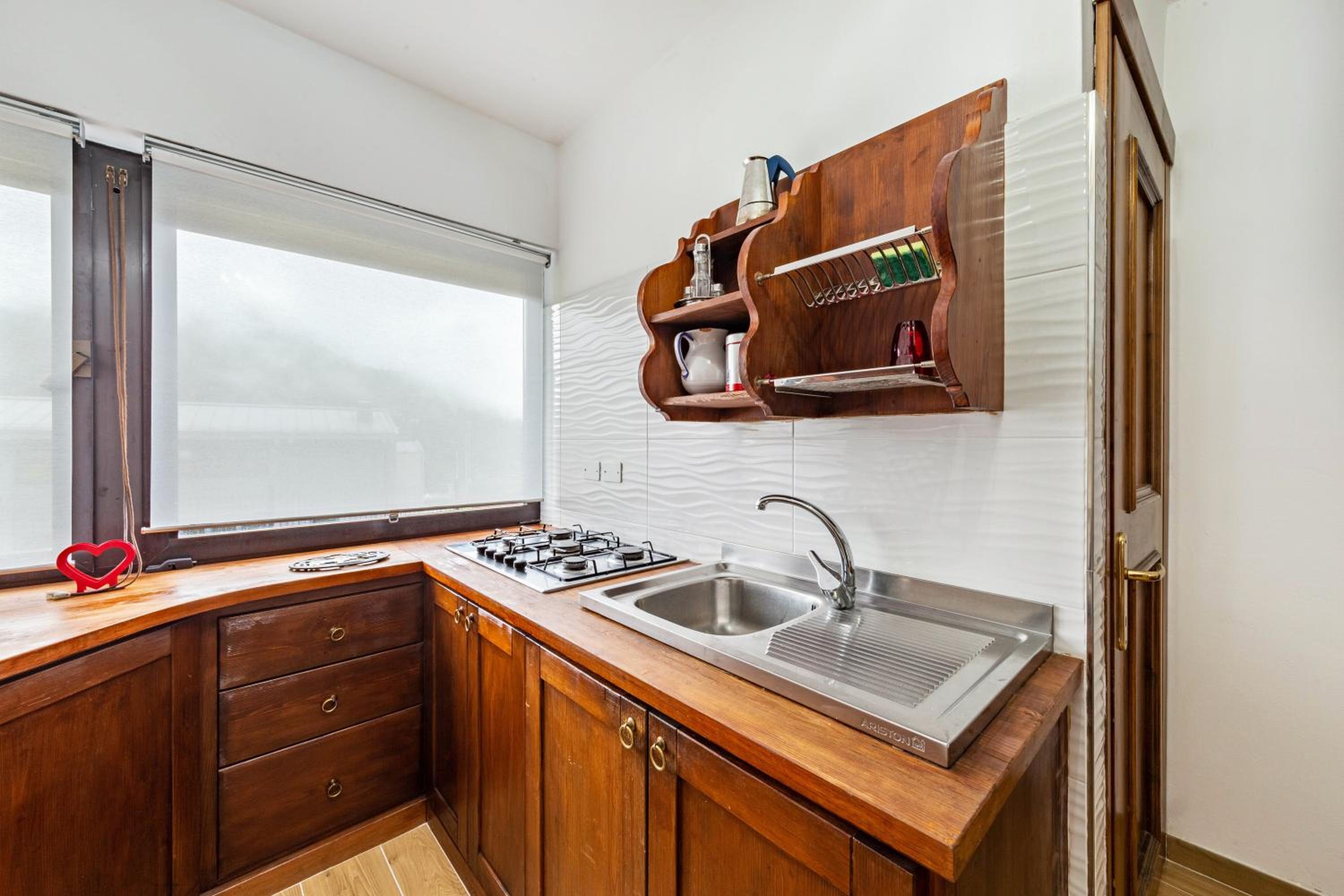 One-Bedroom Apartment with Garden View photo 3