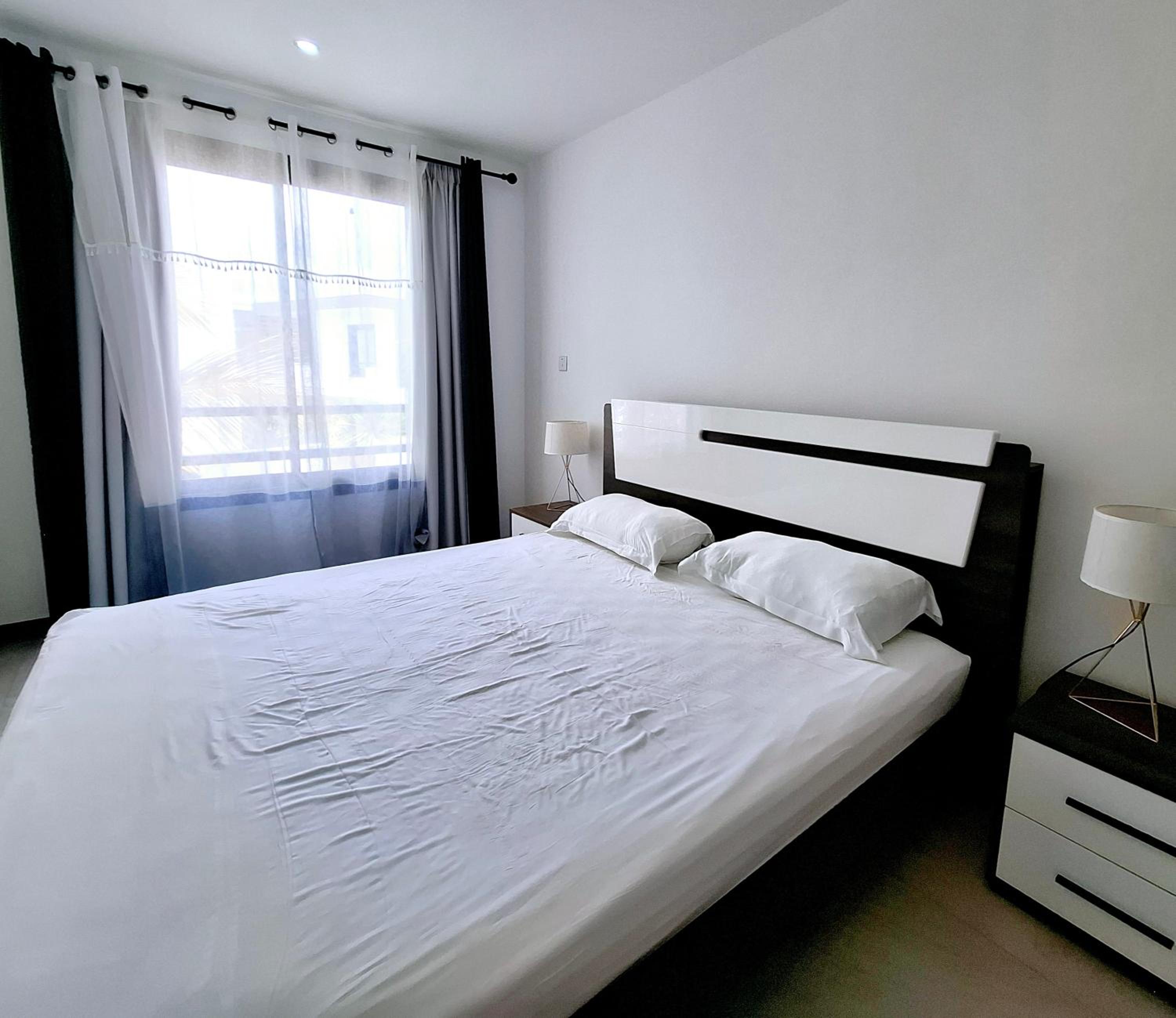 Three-Bedroom Villa photo 2