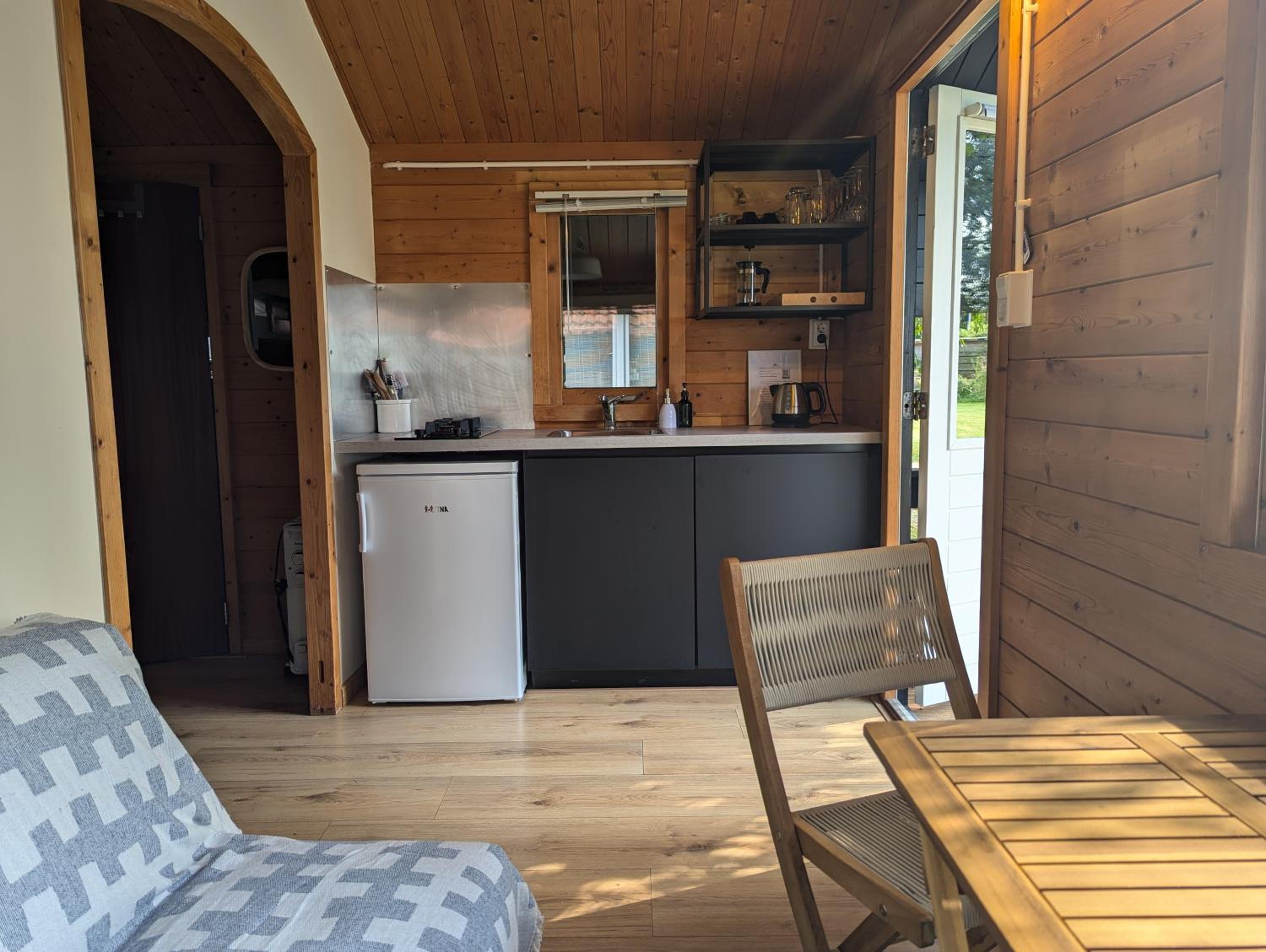 Bungalow with Garden View - Photo 10