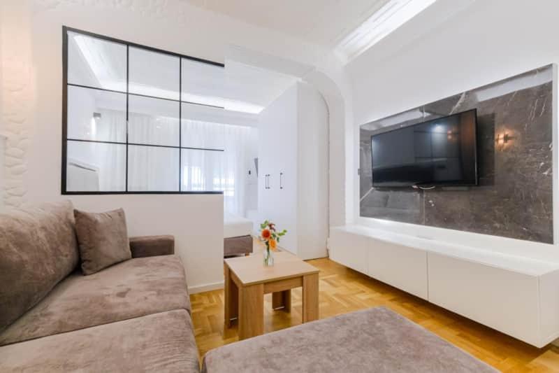 Studio With Balcony