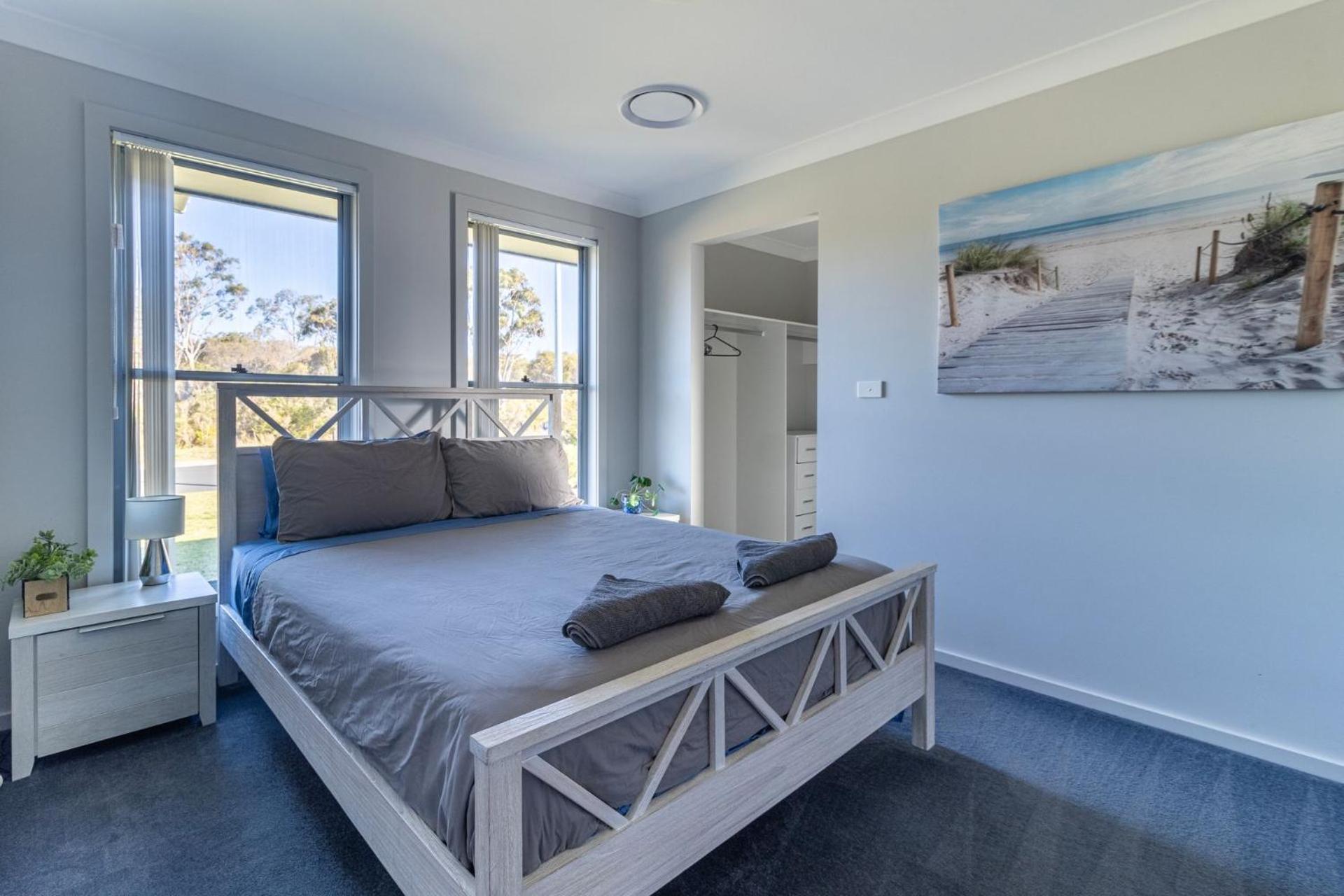 Three-Bedroom House photo 1