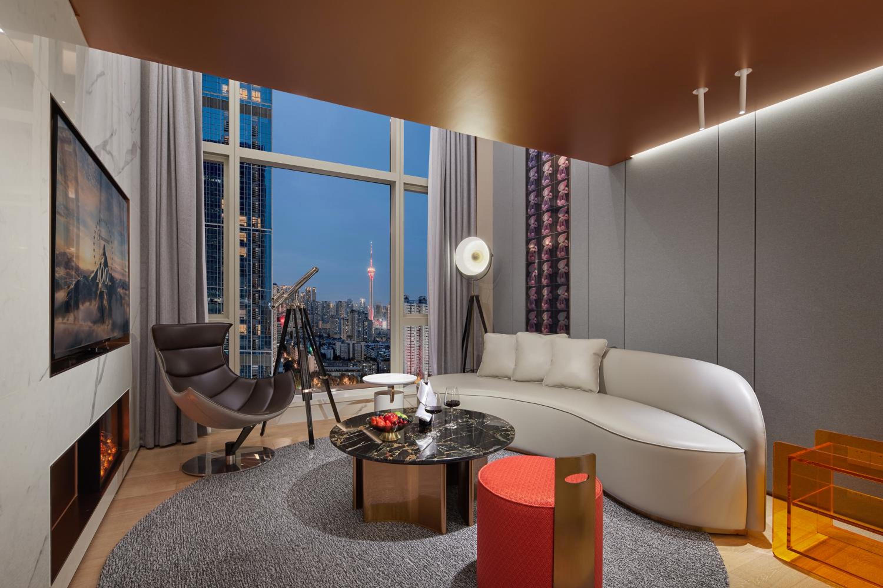 Wonderful Night Loft Suite-1 Bedroom-Taikoo Li View