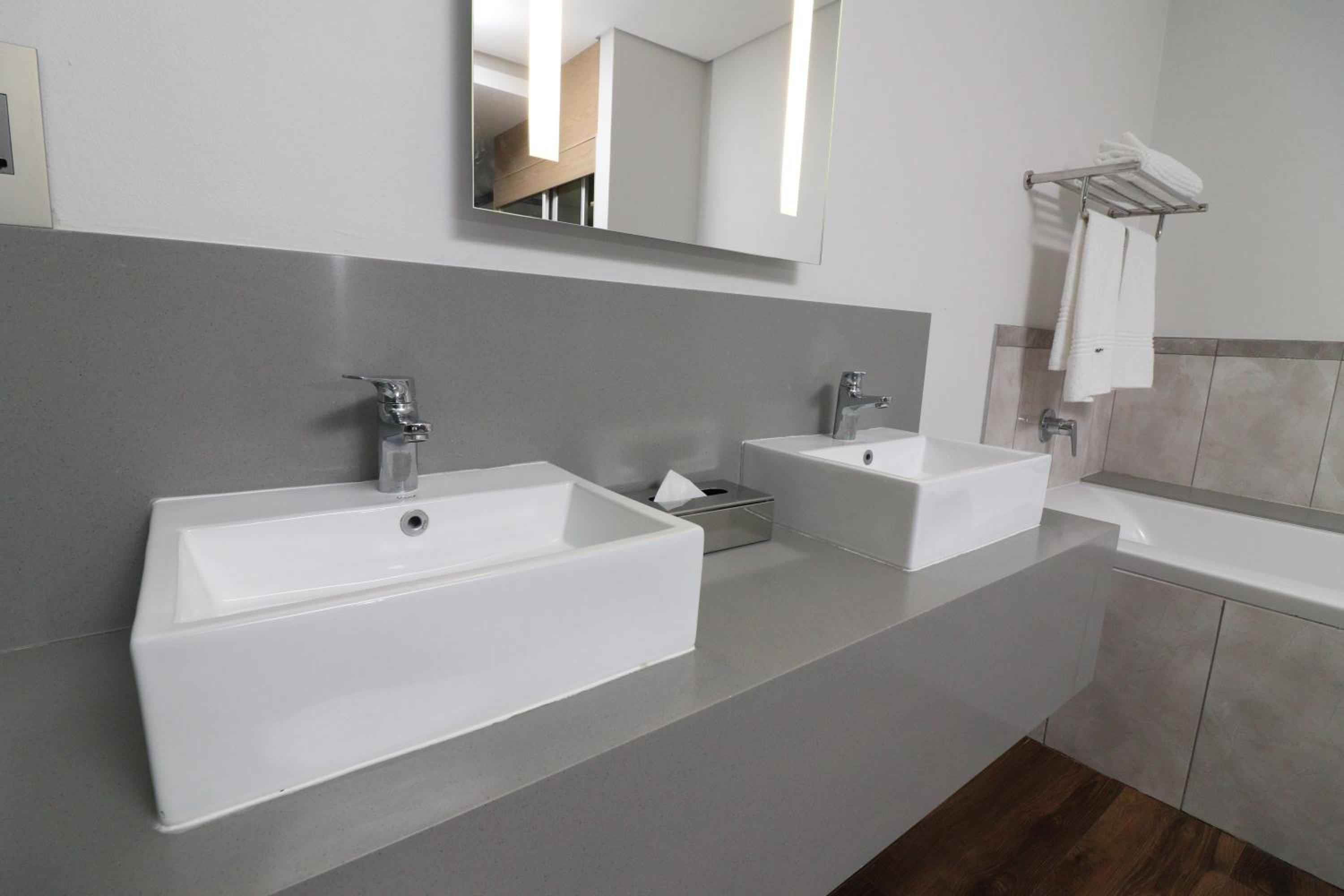Executive Suite photo 2