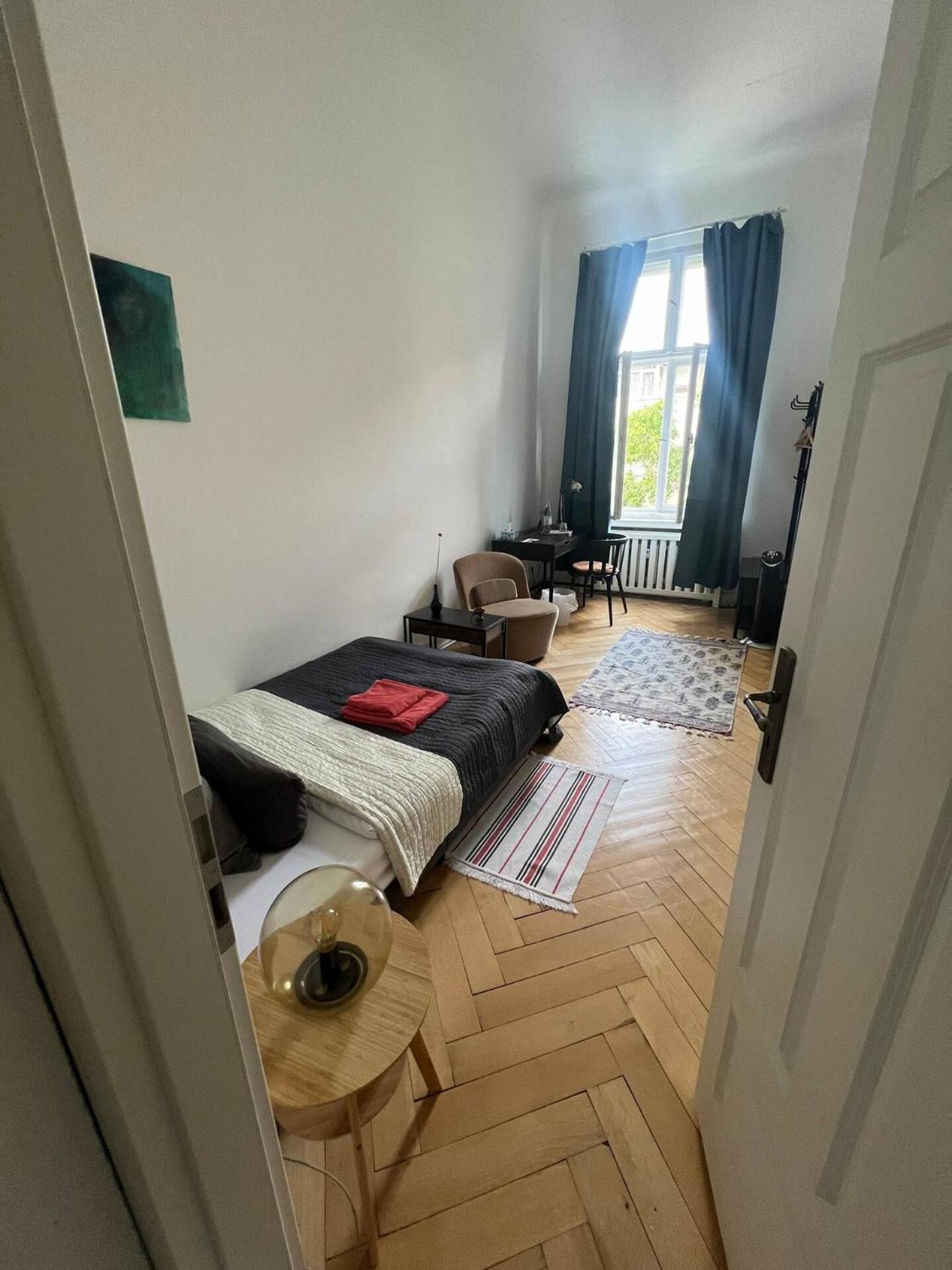 Double Room With Shared Bathroom photo 1