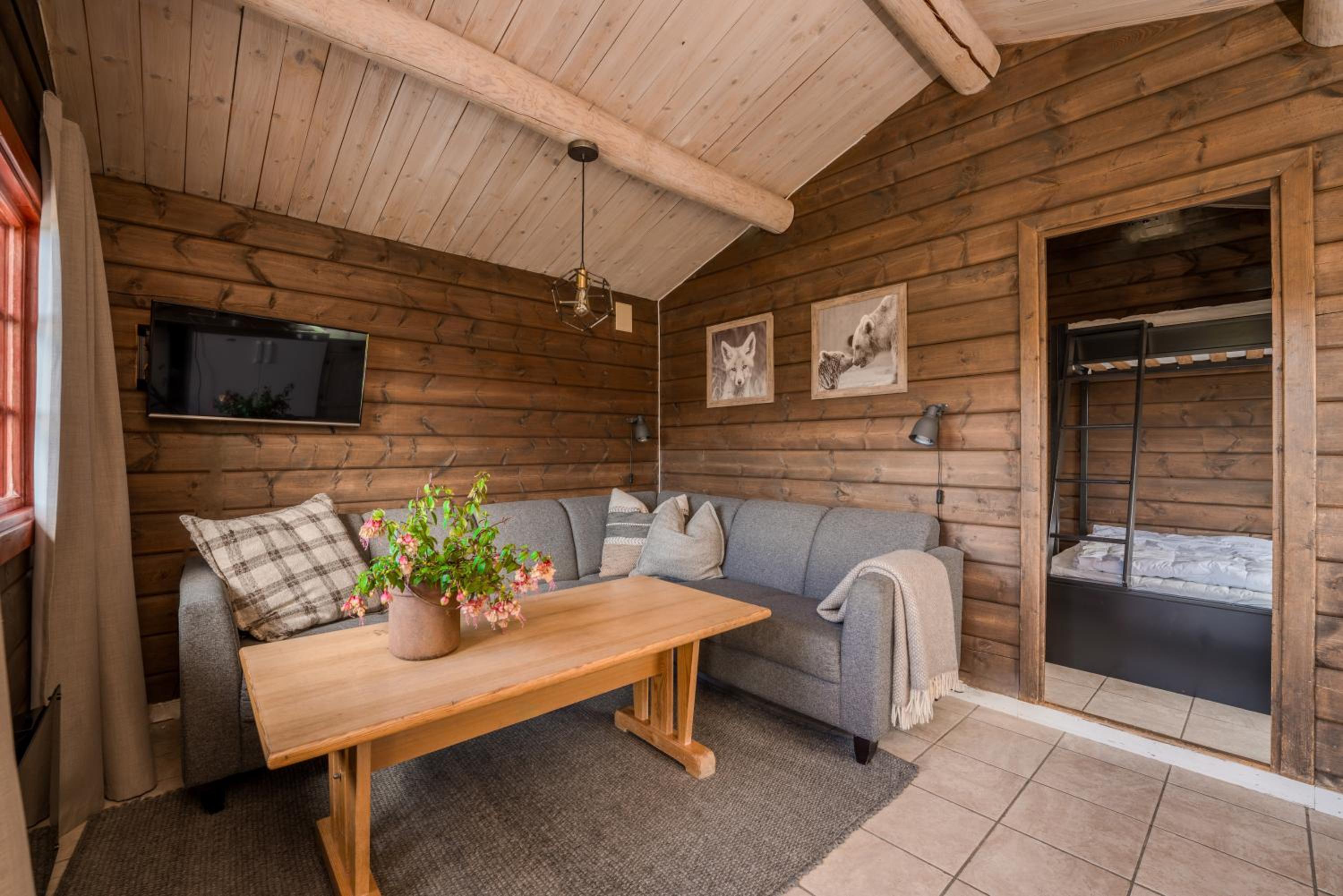 Cottage (2 Adults + 1 Child) - Photo 1