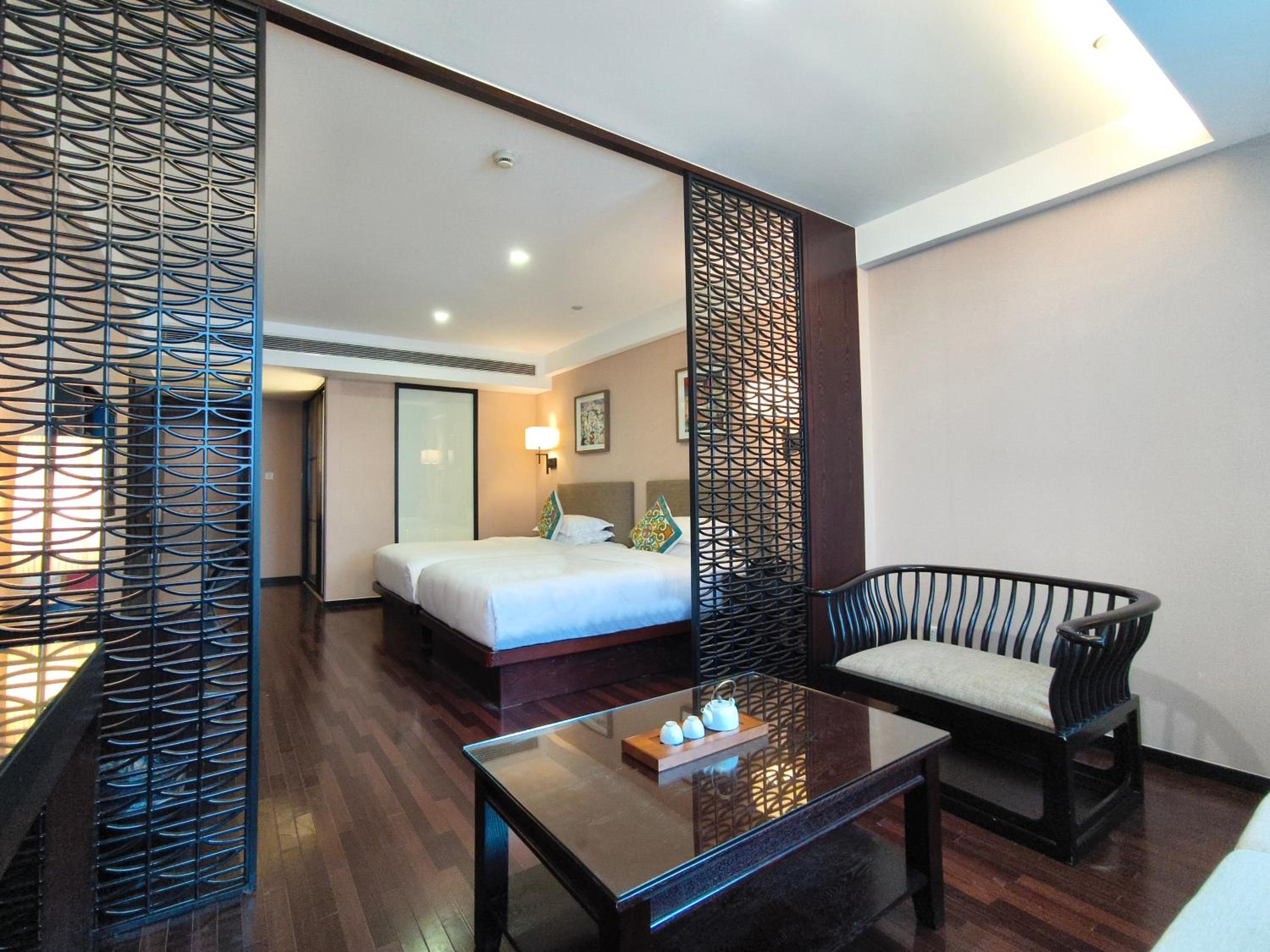 Executive Twin Room - Photo 3