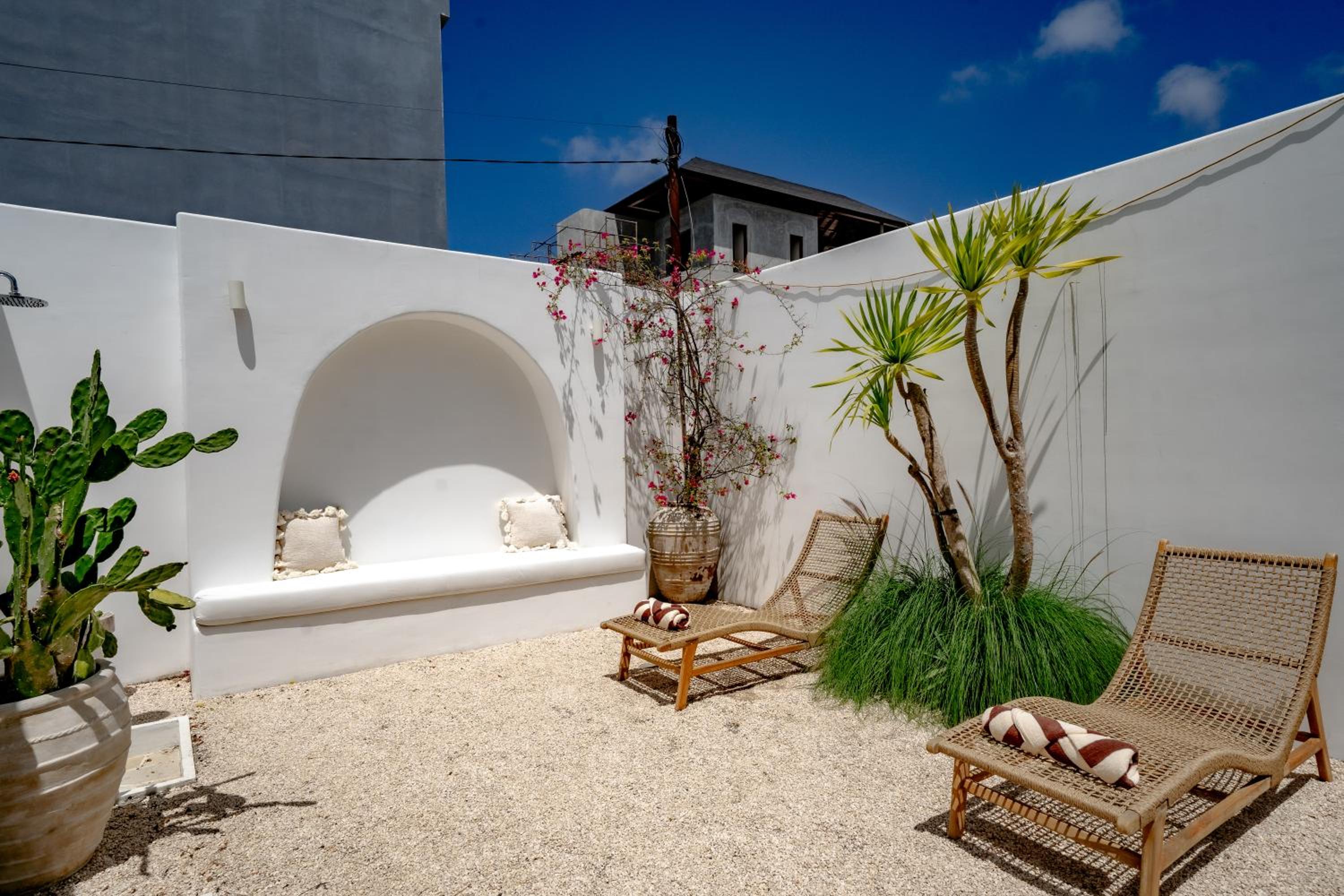 Three-Bedroom Villa photo 3