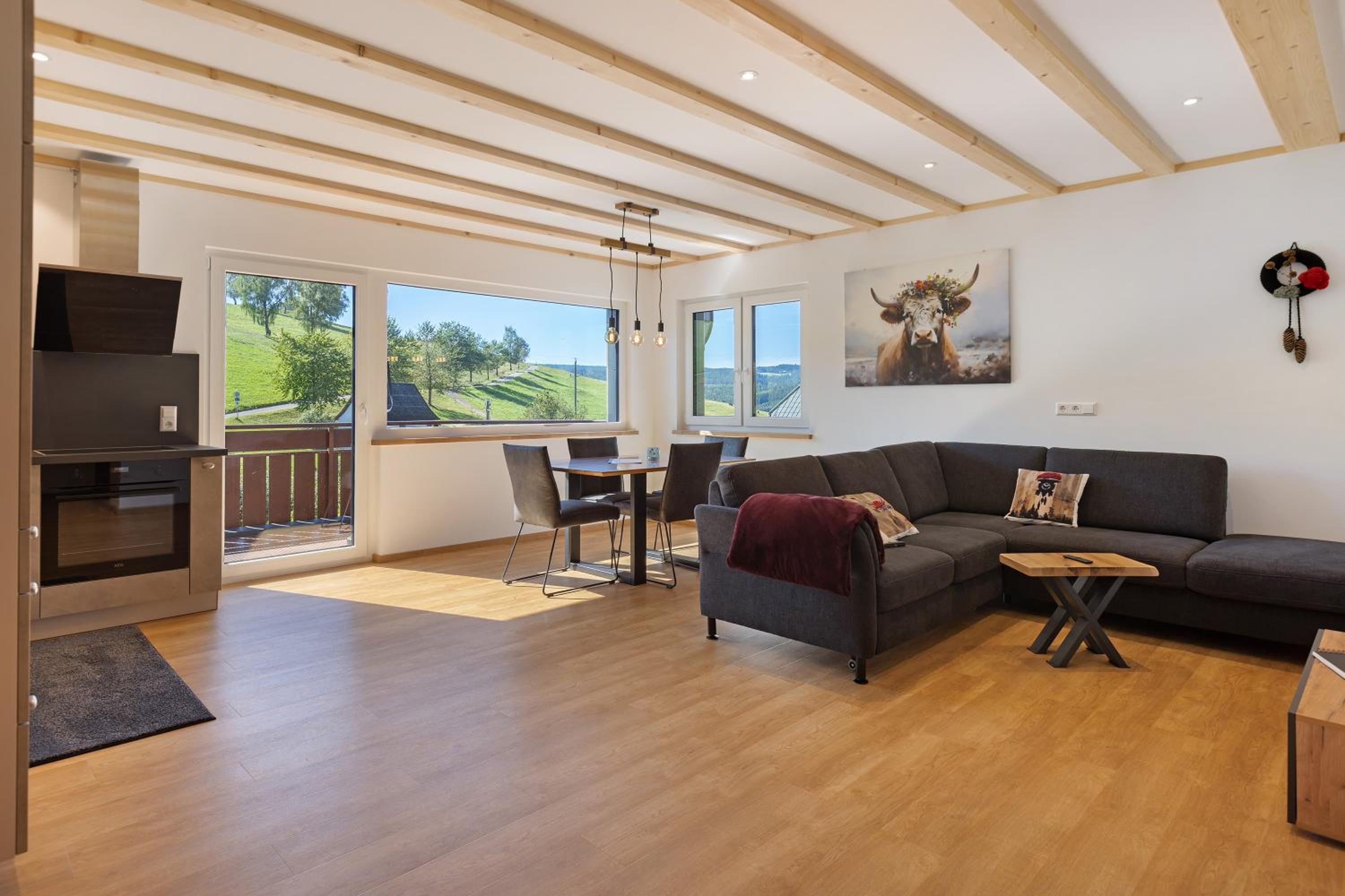 Two-Bedroom Deluxe Apartment with Garden View photo 1