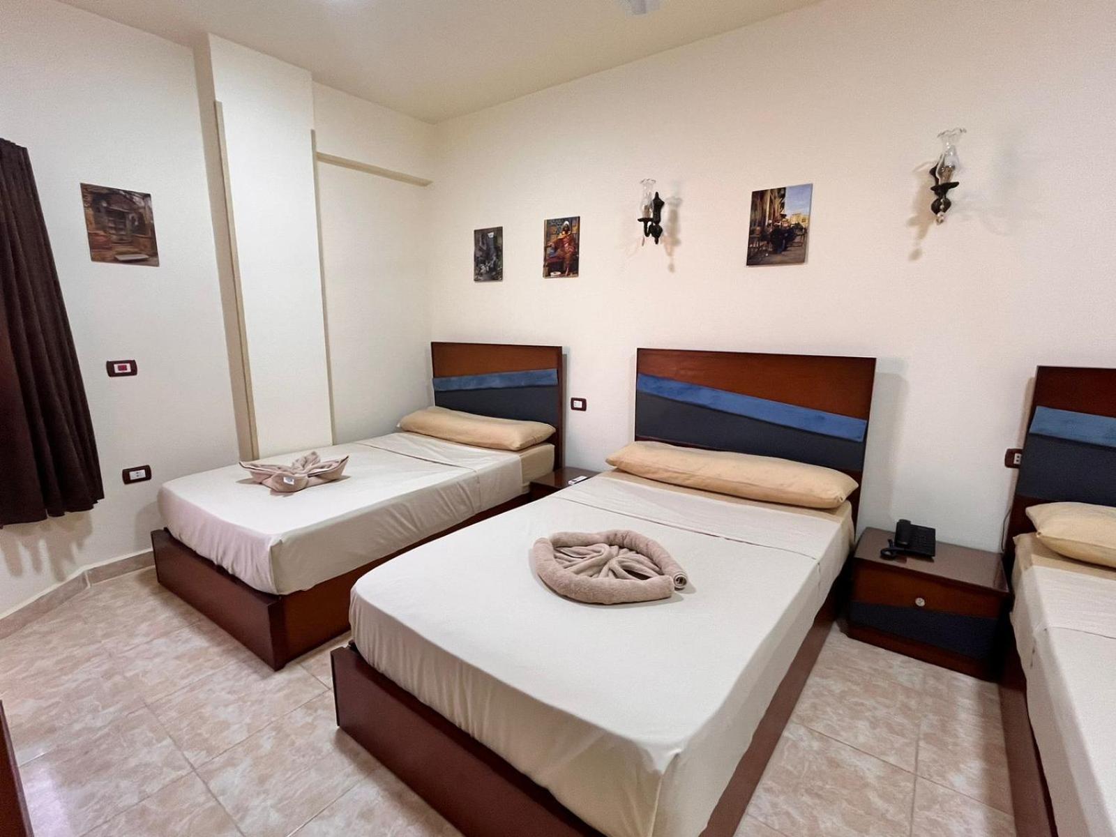 Triple Room - Photo 7