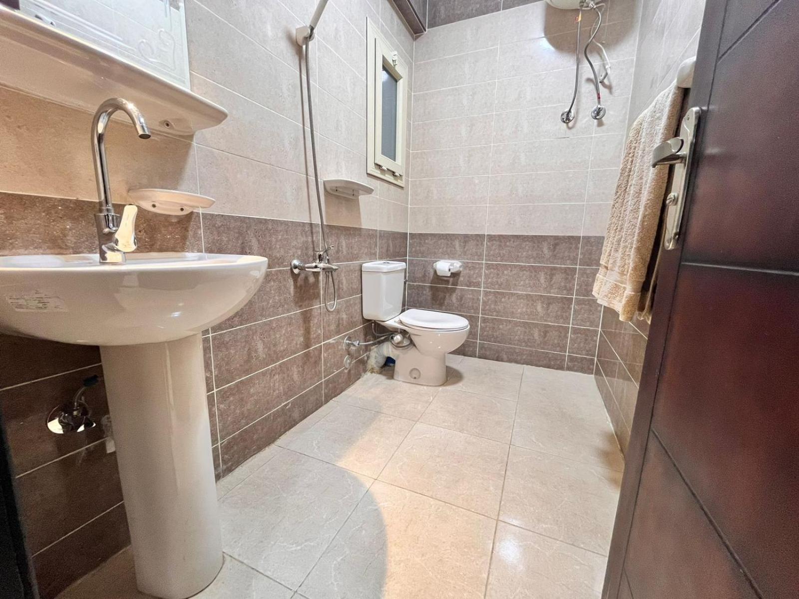 Triple Room - Photo 12