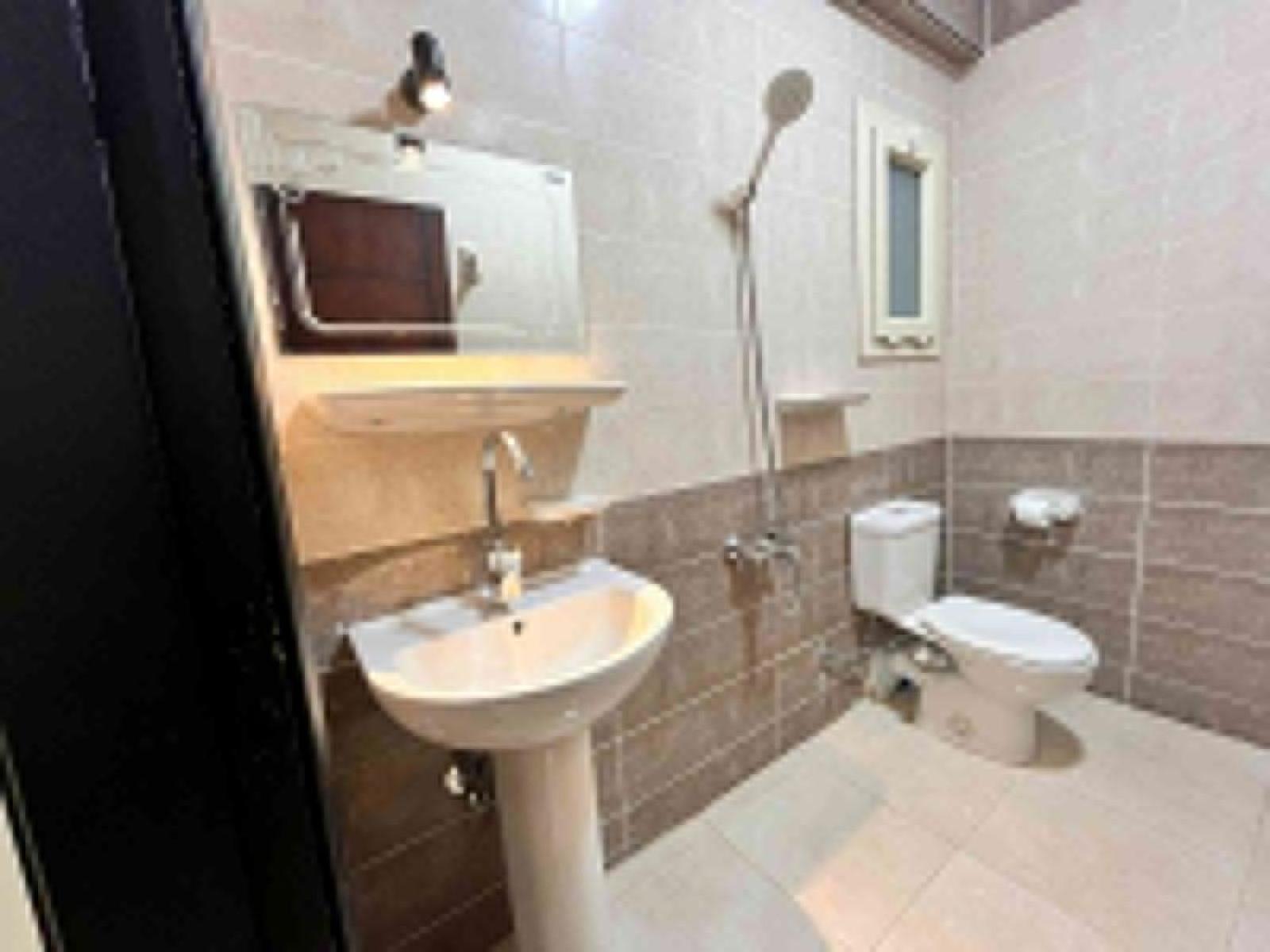 Triple Room - Photo 13