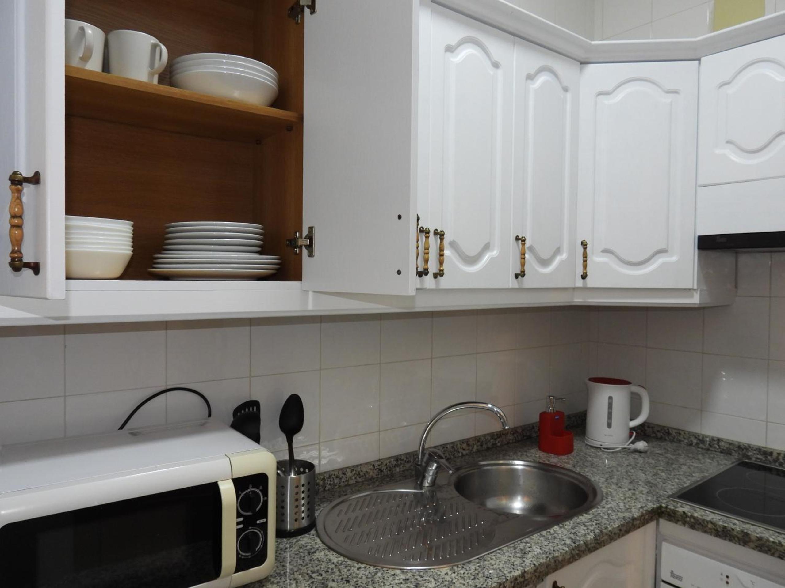 One-Bedroom Apartment - Photo 10
