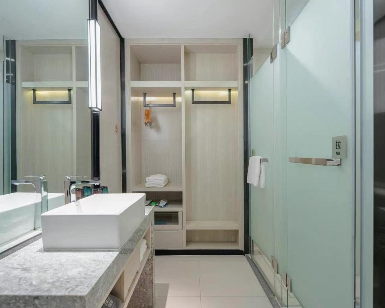 Deluxe Twin Room photo 1