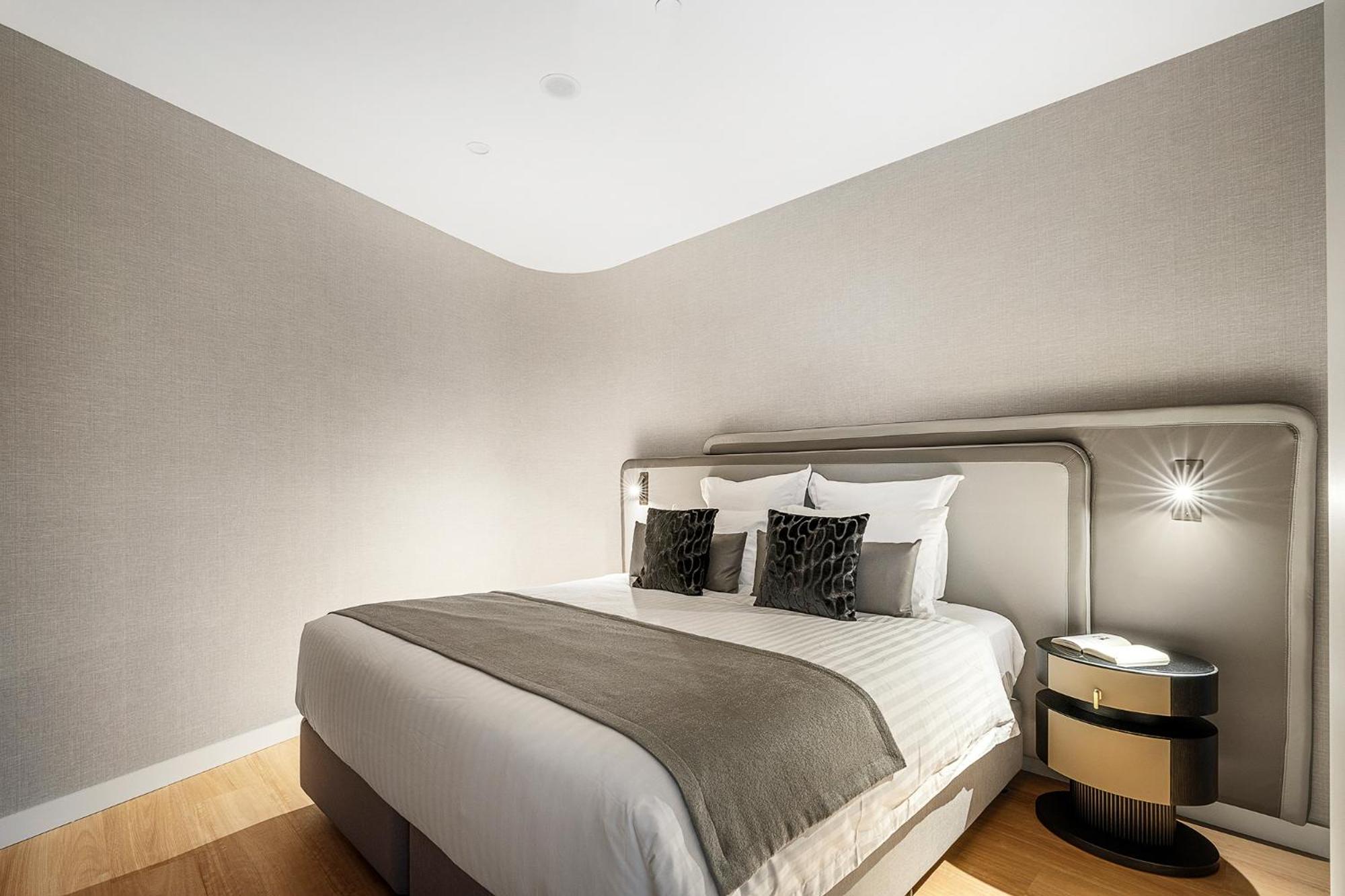 Two-Bedroom Apartment with Balcony