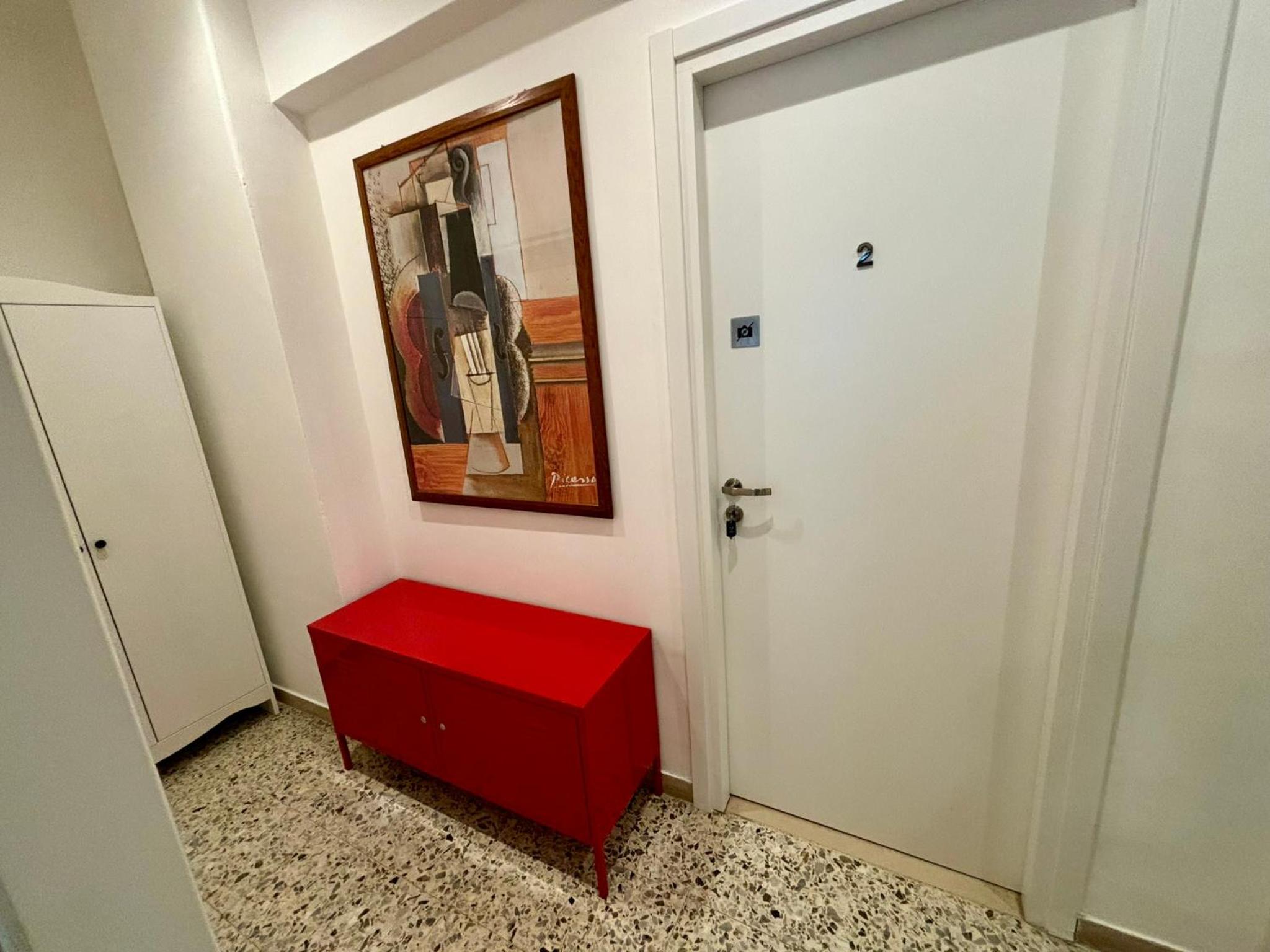 Double Room with Shared Bathroom photo 2