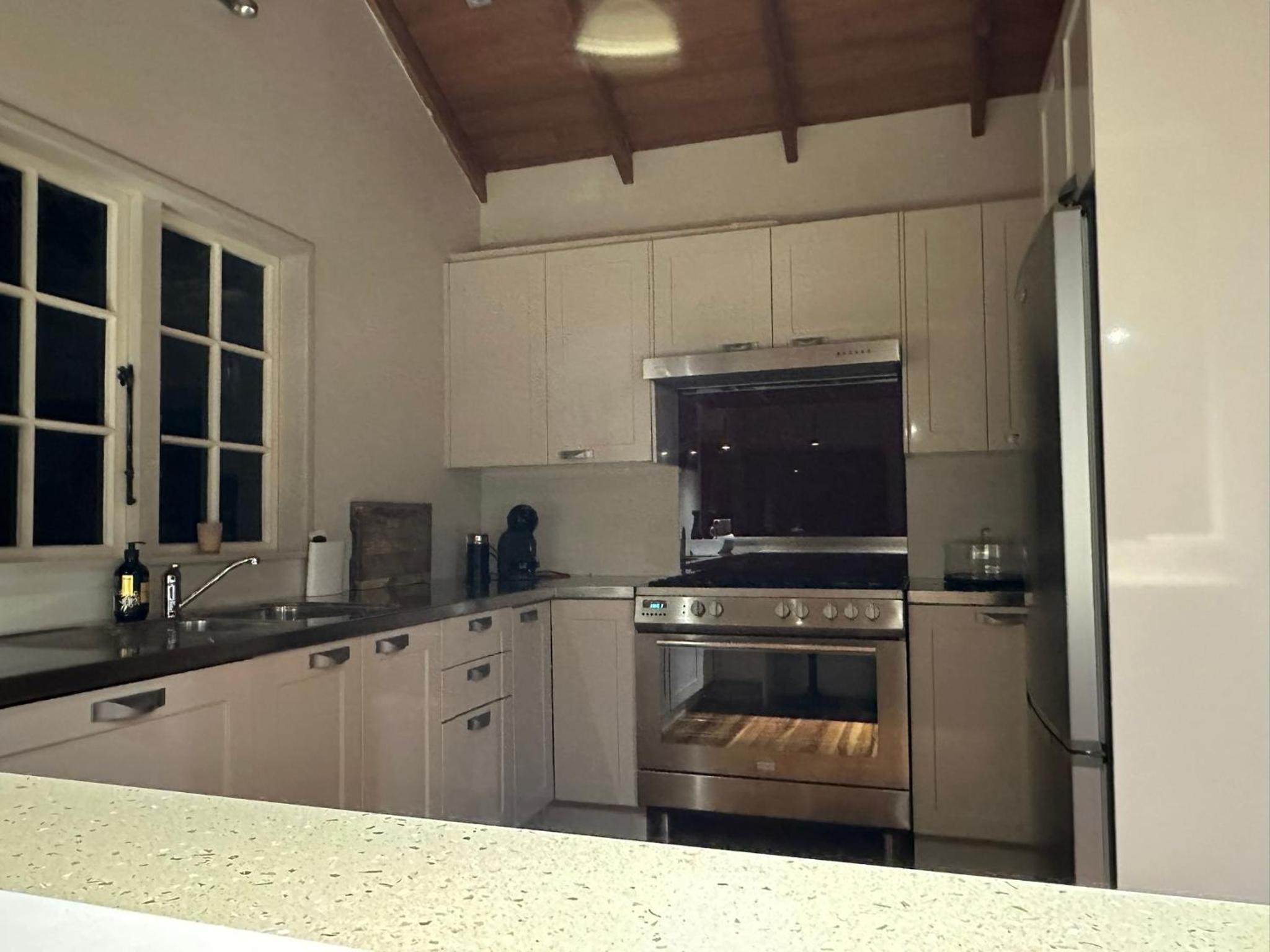 Three-Bedroom House photo 2