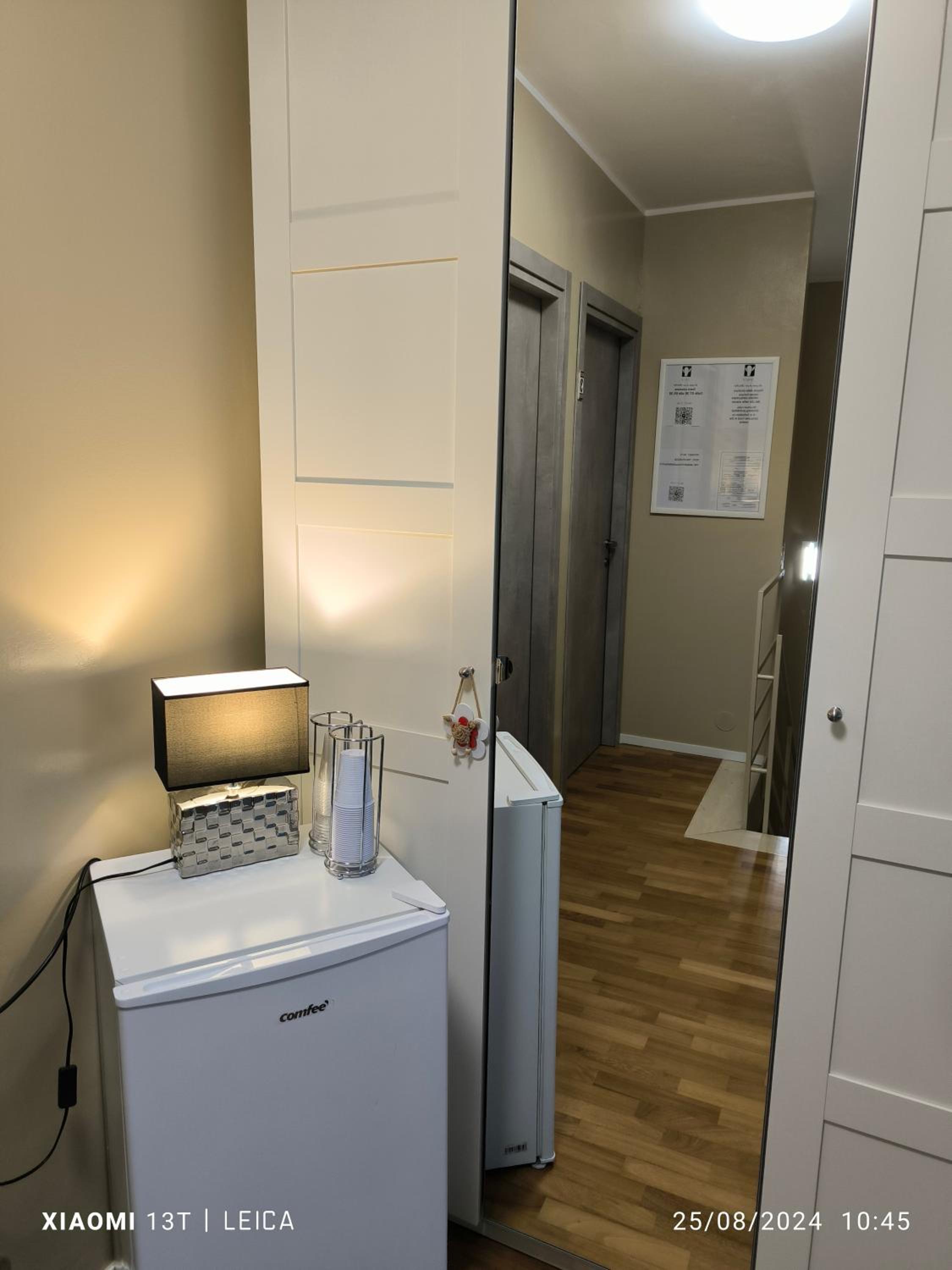 Double Room with Balcony - Photo 1